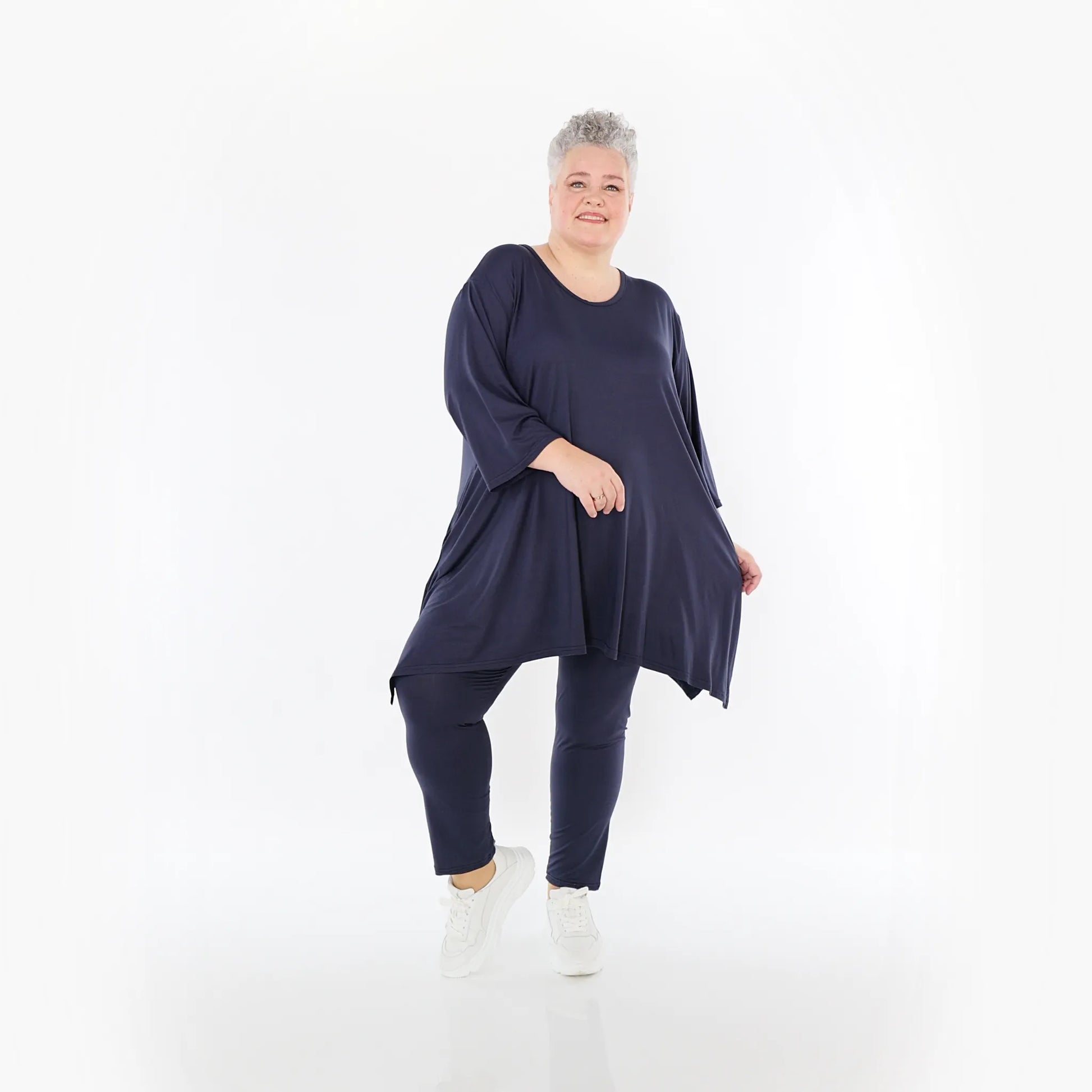  A-Form Bigshirt von AKH Fashion aus Viskose, 1233.01019, Marine, Ausgefallen, Zeitlos, Schick