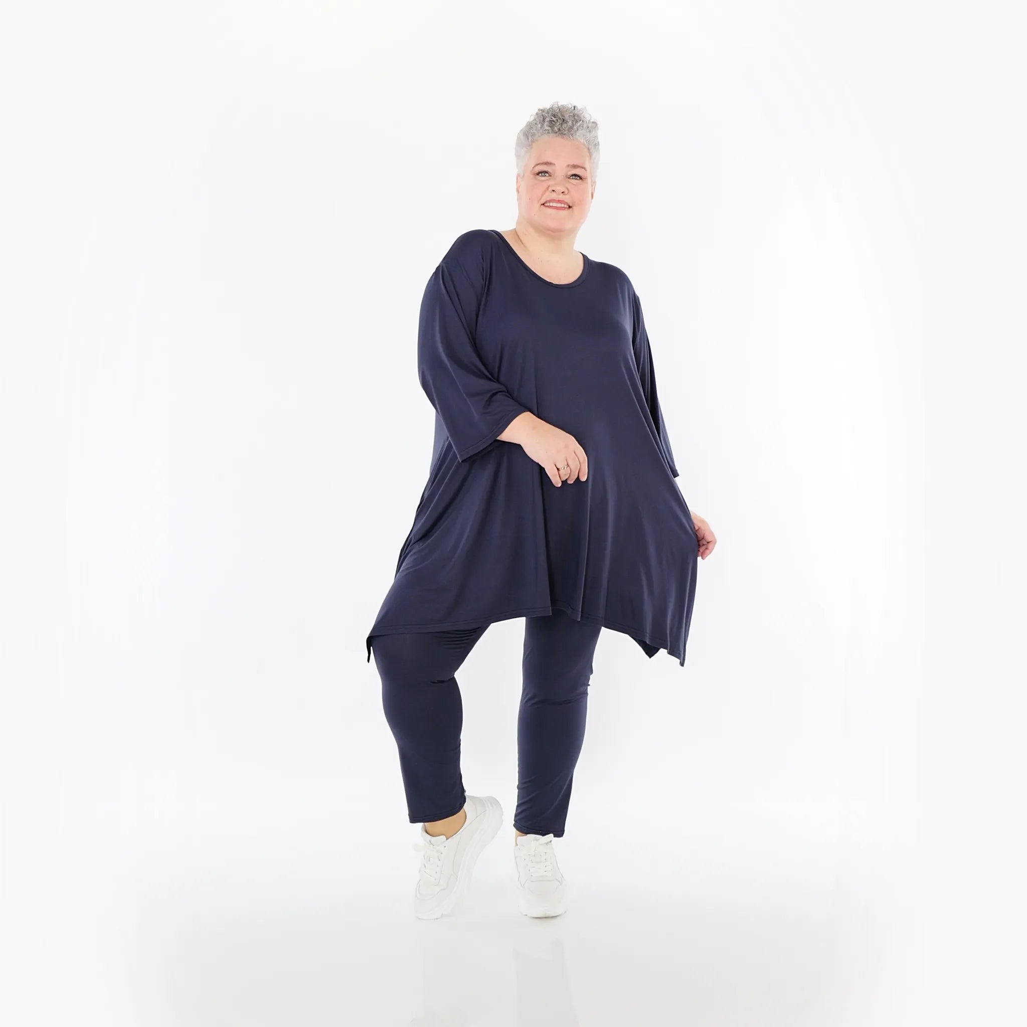  A-Form Bigshirt von AKH Fashion aus Viskose, 1233.01019, Marine, Ausgefallen, Zeitlos, Schick
