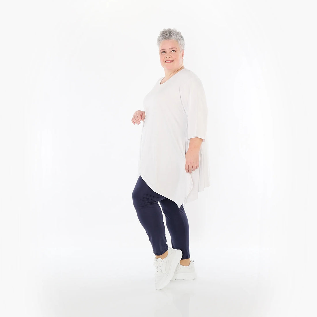 A-Form Bigshirt von AKH Fashion aus Viskose, 1233.01019, Weiß, Ausgefallen, Zeitlos, Schick