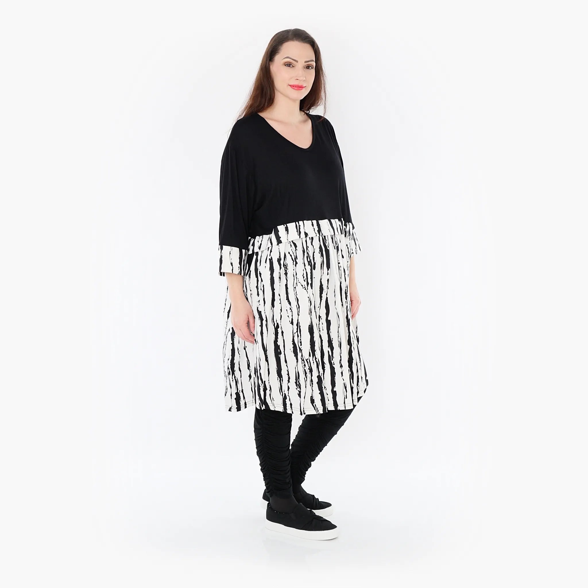  A-Form Shirt von AKH Fashion aus Viskose, 1418.06900, Weiß/Schwarz, Schick, Modern, Bequem