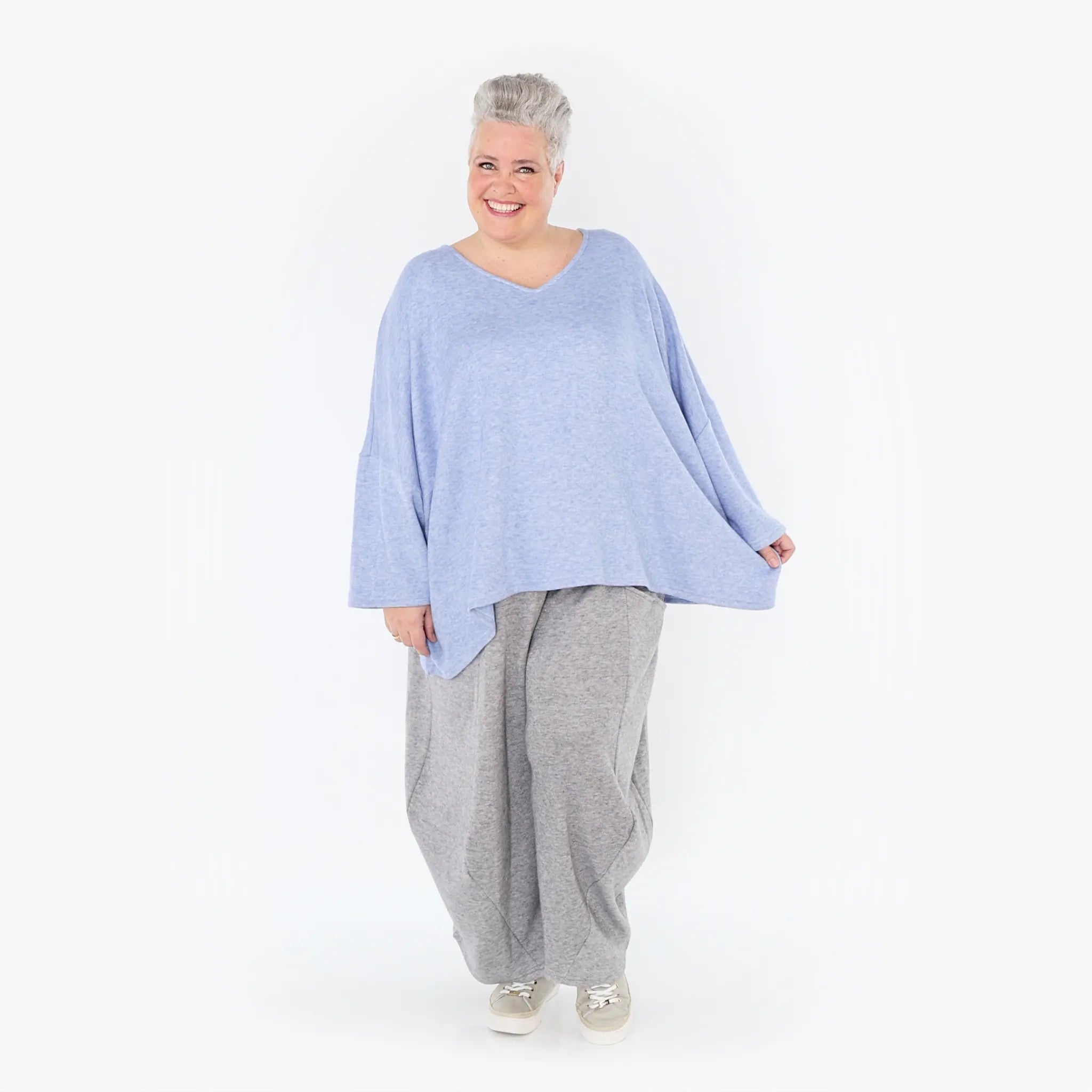  AKH Fashion Bigshirt in kastiger Form, aus Viskose, 1429.06993, Hellblau, Schick, Modern