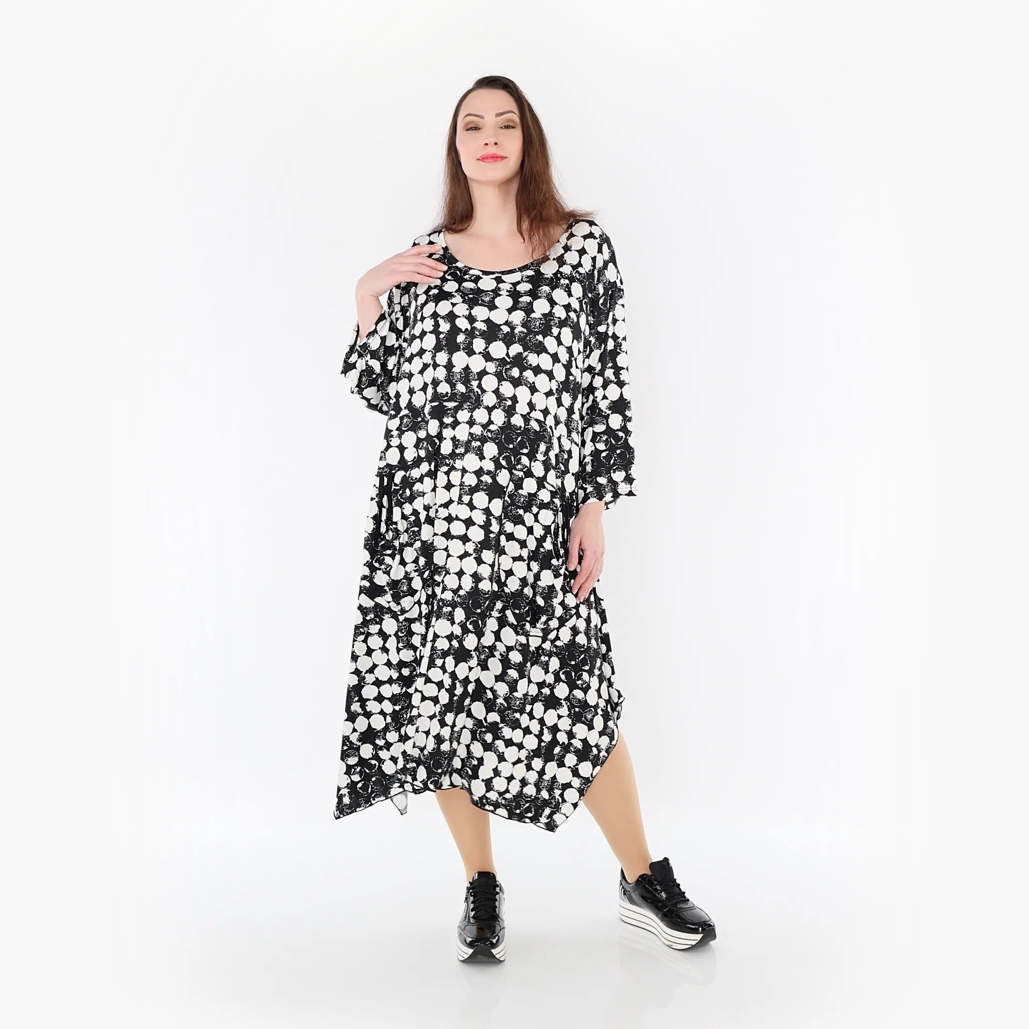  Ballonkleid von AKH Fashion aus Materialmix, 1433.06025, Schwarz/Weiß, Schick, Modern