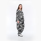  Zipfel Bigshirt von AKH Fashion aus Viskose, 1434.07026, Schwarz/Weiß, Schick, Modern, Bequem