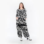  AKH Fashion Shirt in Vokuhila-Form, aus Viskose, 1434.07028, Schwarz/Weiß, Schick, Modern