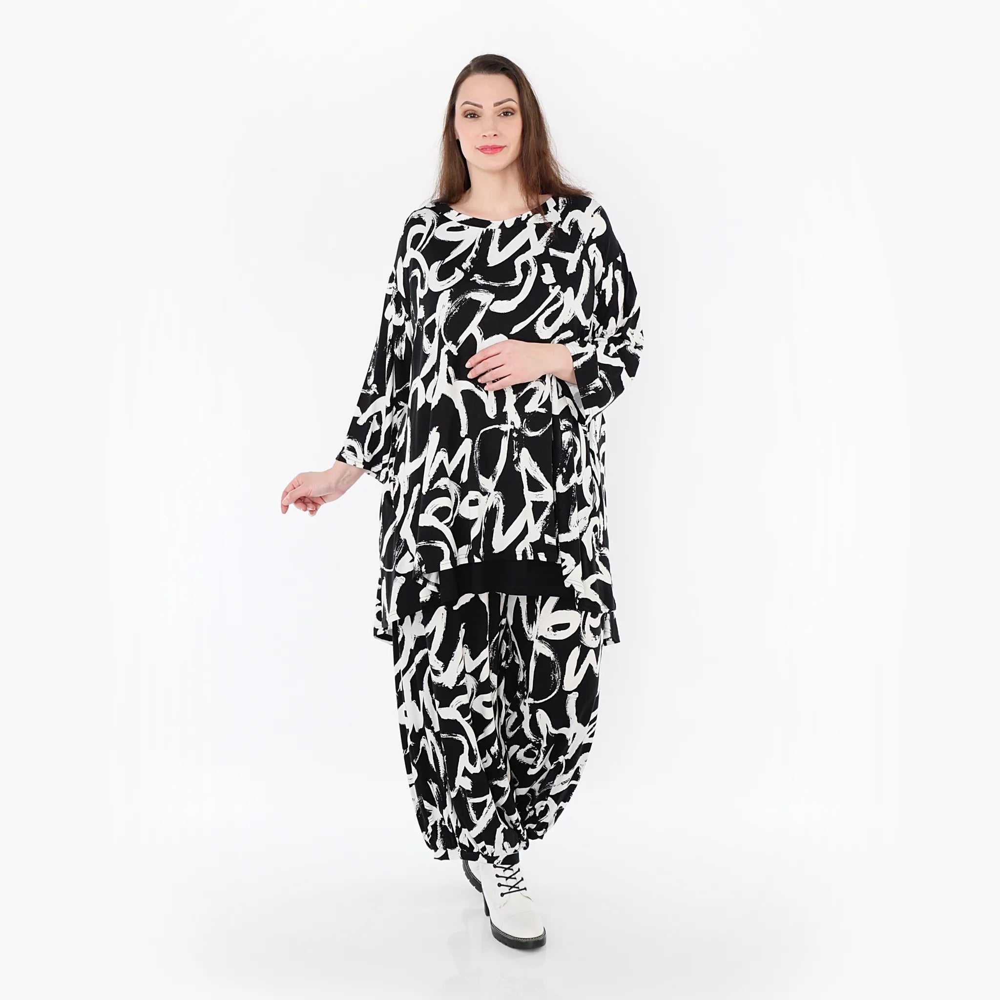  AKH Fashion Shirt in Vokuhila-Form, aus Viskose, 1434.07028, Schwarz/Weiß, Schick, Modern