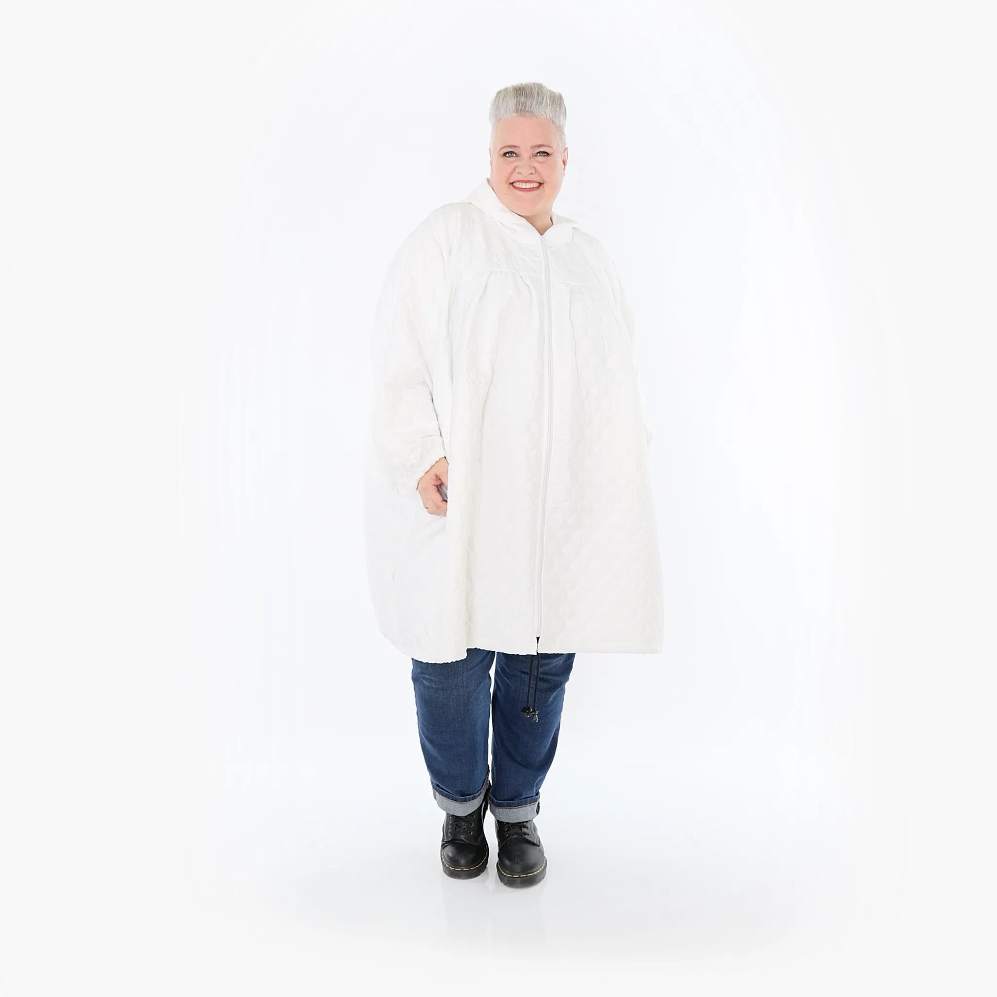 Ballonjacke von AKH Fashion aus Materialmix, 1450.07045, Weiß, Jacquard, Schick, Modern