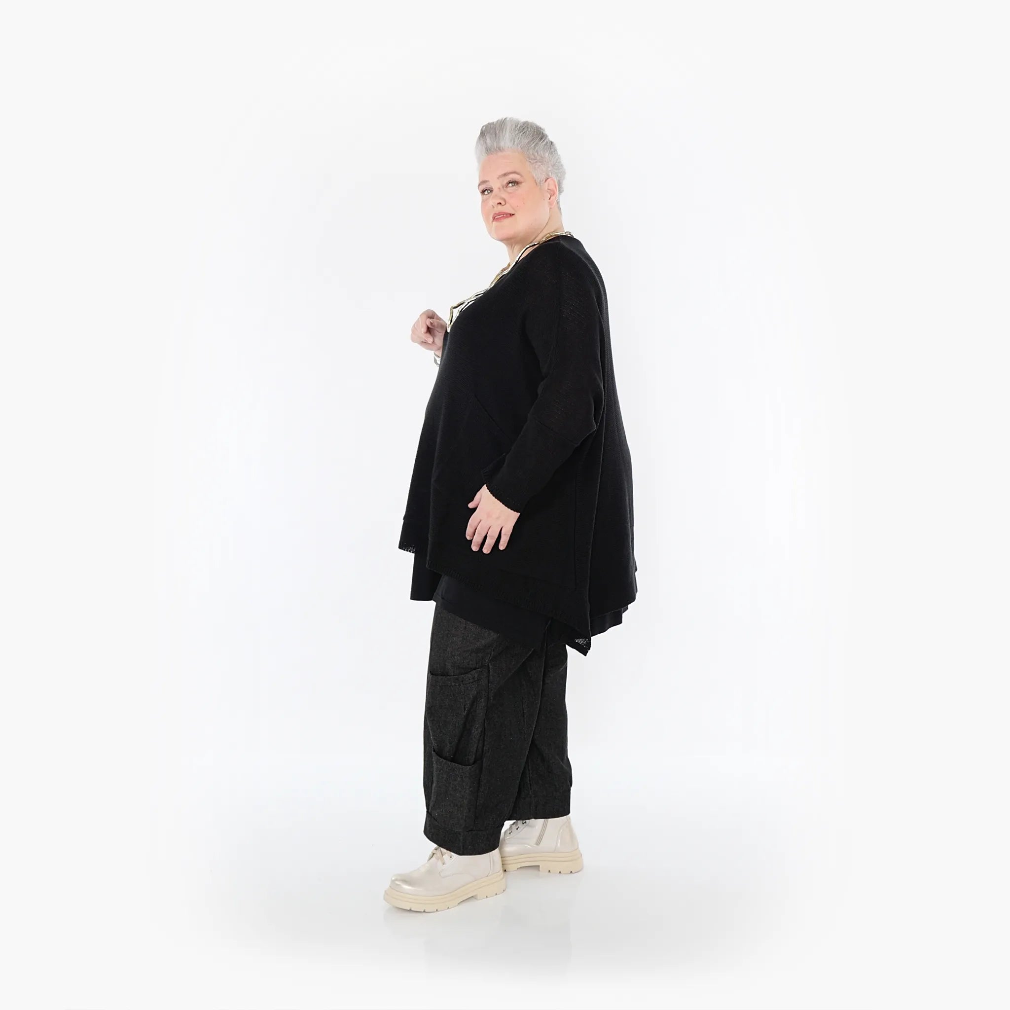  AKH Fashion Bigshirt in Glocken-Form, aus Baumwolle, 1110.02307, Schwarz, Ausgefallen, Schick