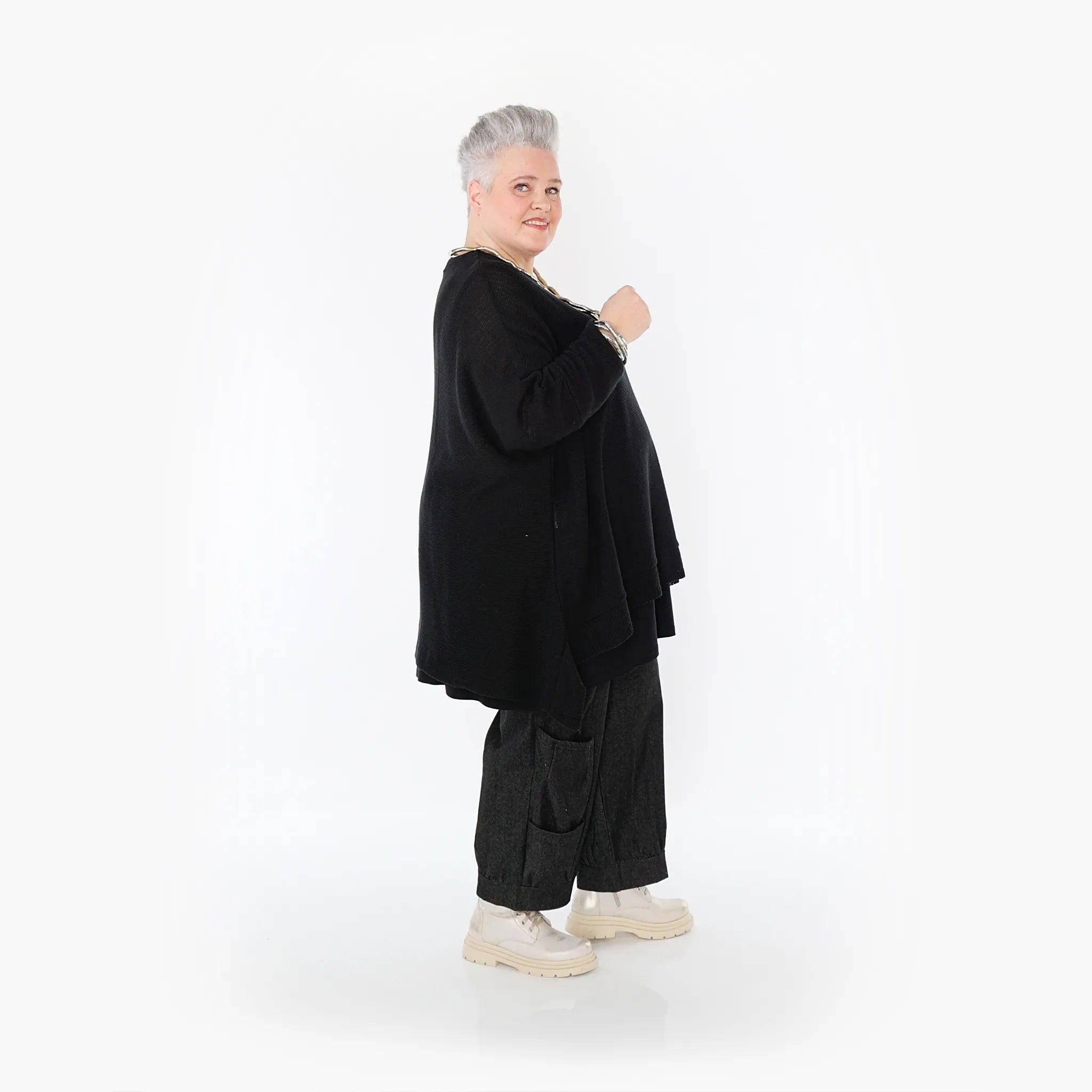  AKH Fashion Bigshirt in Glocken-Form, aus Baumwolle, 1110.02307, Schwarz, Ausgefallen, Schick