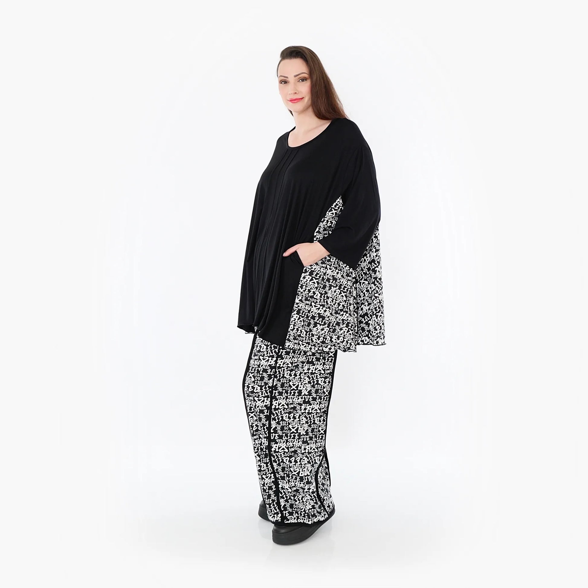  A-Form Bigshirt von AKH Fashion aus Viskose, 1475.07069, Schwarz/Weiß, Buchstaben, Schick