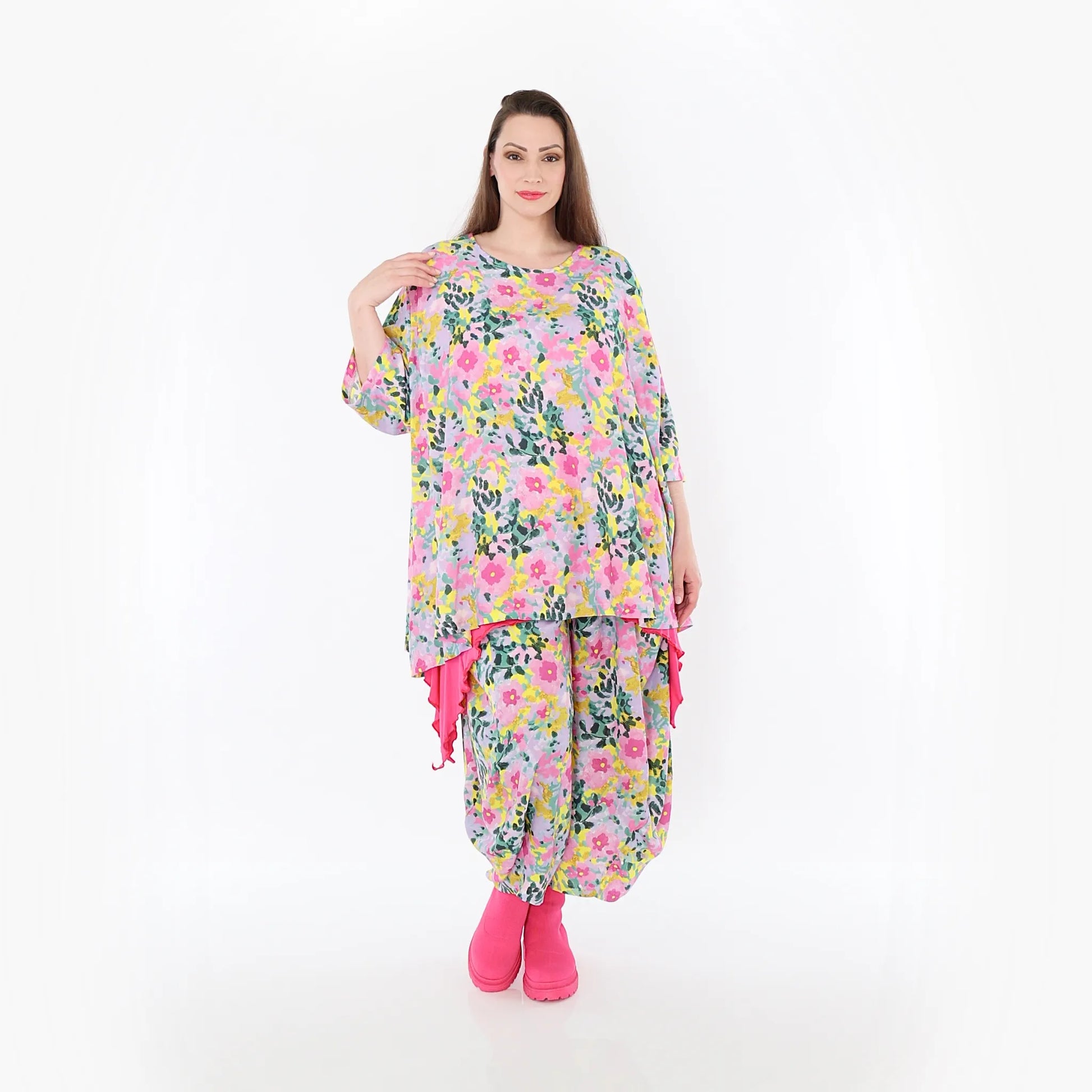  A-Form Bigshirt von AKH Fashion aus Viskose, 1479.00593, Multicolor, Blumen, Ausgefallen