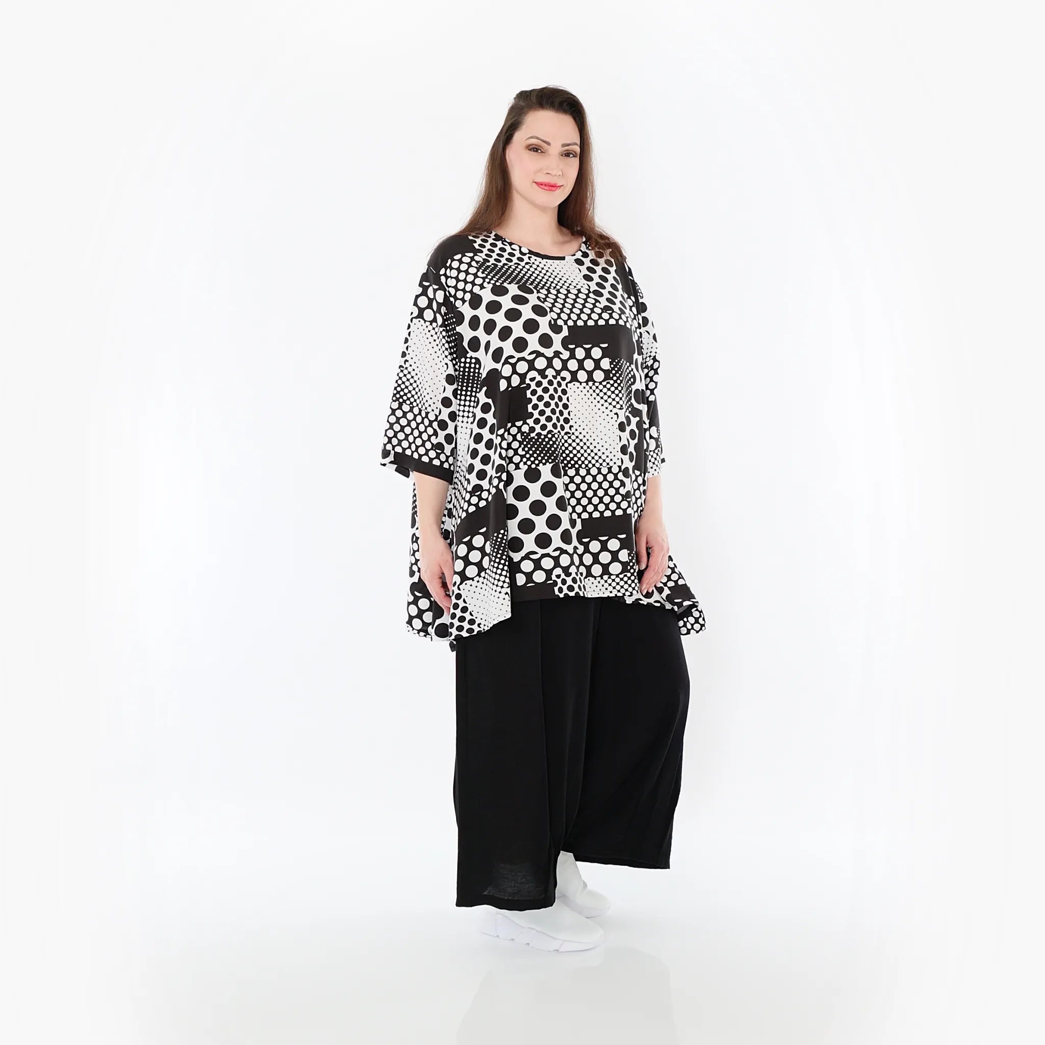  A-Form Bigshirt von AKH Fashion aus Viskose, 1481.00593, Schwarz/Weiß, Punkte, Ausgefallen