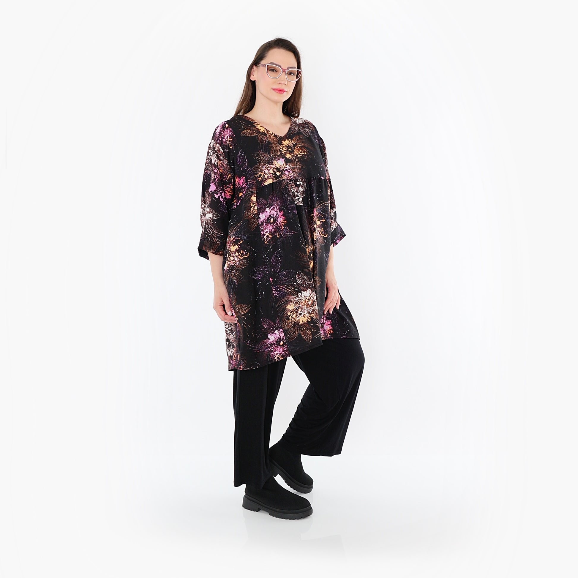  A-Form Bigshirt von AKH Fashion aus Viskose, 1491.07091, Schwarz/Fuchsia/Multi, Blumen