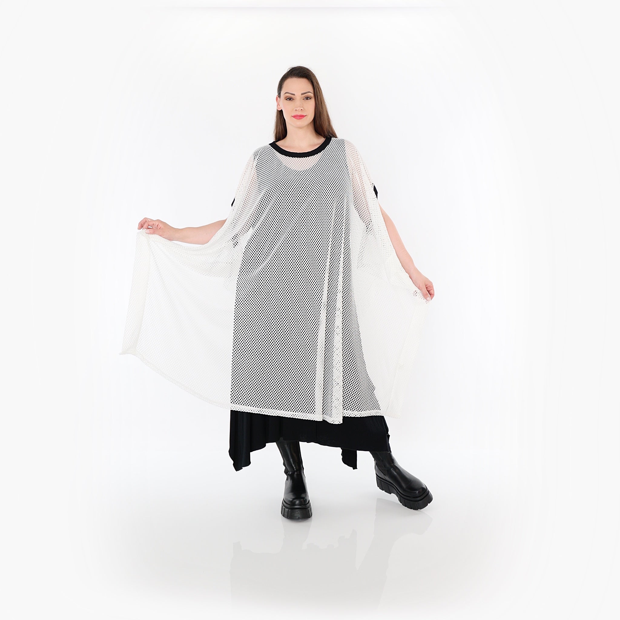  AKH Fashion Überwurf in gerader Form, aus Baumwolle, 1500.07100, Weiß/Schwarz, Schick