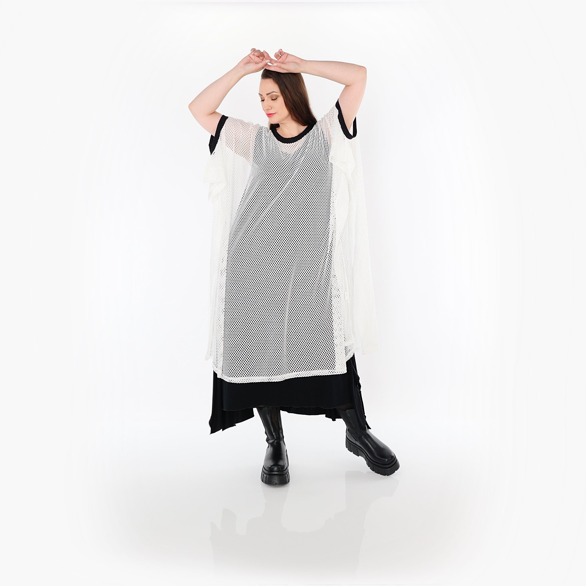  AKH Fashion Überwurf in gerader Form, aus Baumwolle, 1500.07100, Weiß/Schwarz, Schick