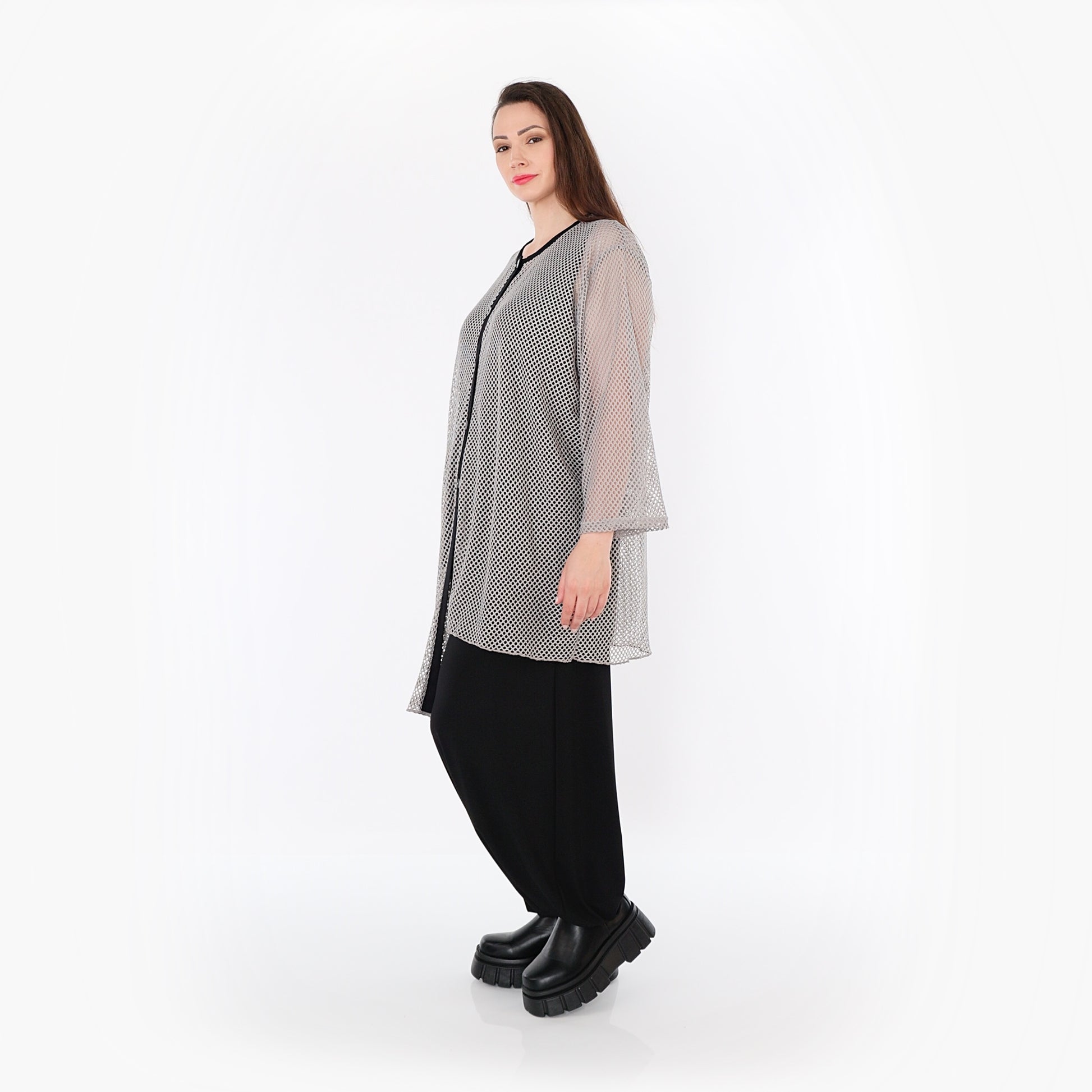  AKH Fashion Bluse in asymmetrischer Form, aus Baumwolle, 1500.07101, Grau/Schwarz, Schick