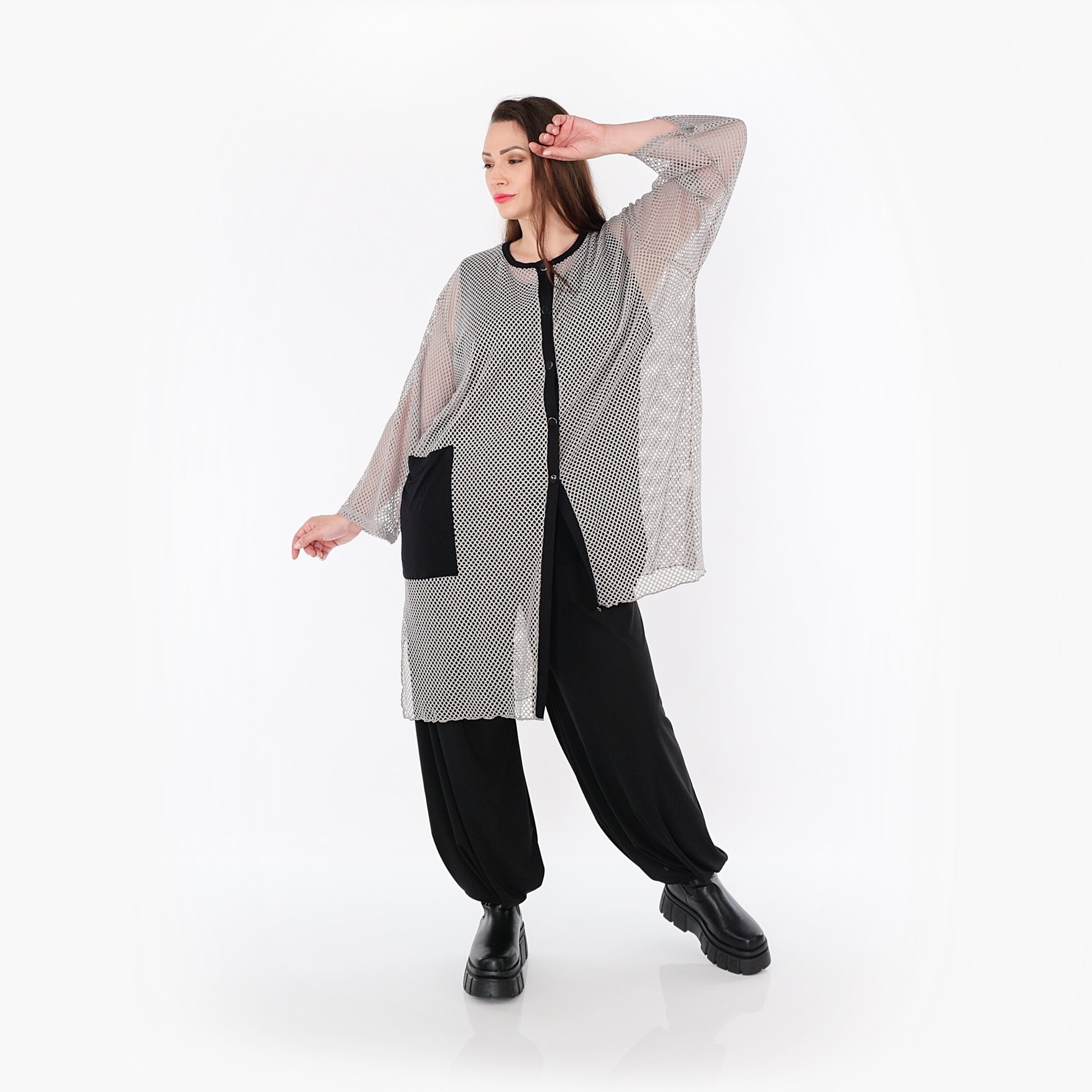  AKH Fashion Bluse in asymmetrischer Form, aus Baumwolle, 1500.07101, Grau/Schwarz, Schick