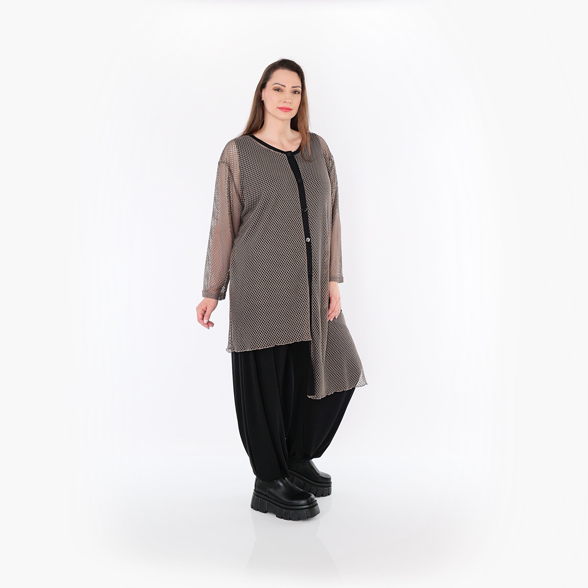  AKH Fashion Bluse in asymmetrischer Form, aus Baumwolle, 1500.07101, Taupe/Schwarz, Schick