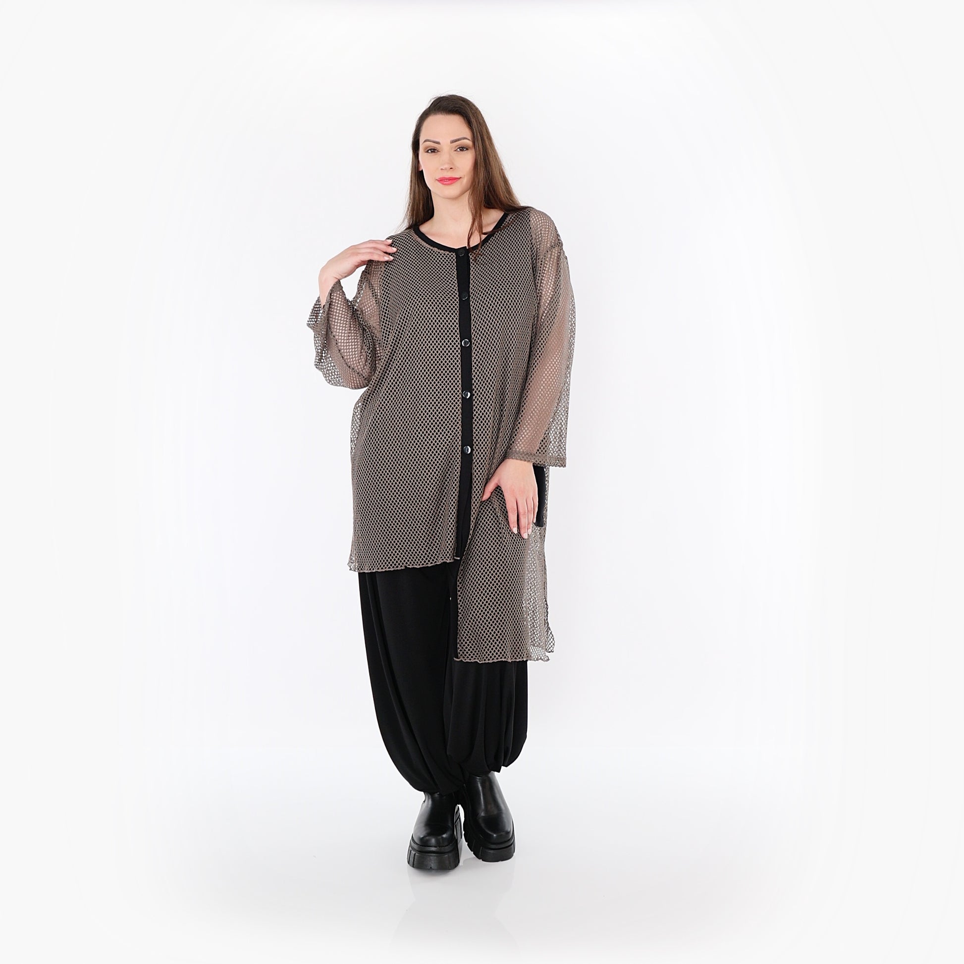  AKH Fashion Bluse in asymmetrischer Form, aus Baumwolle, 1500.07101, Taupe/Schwarz, Schick