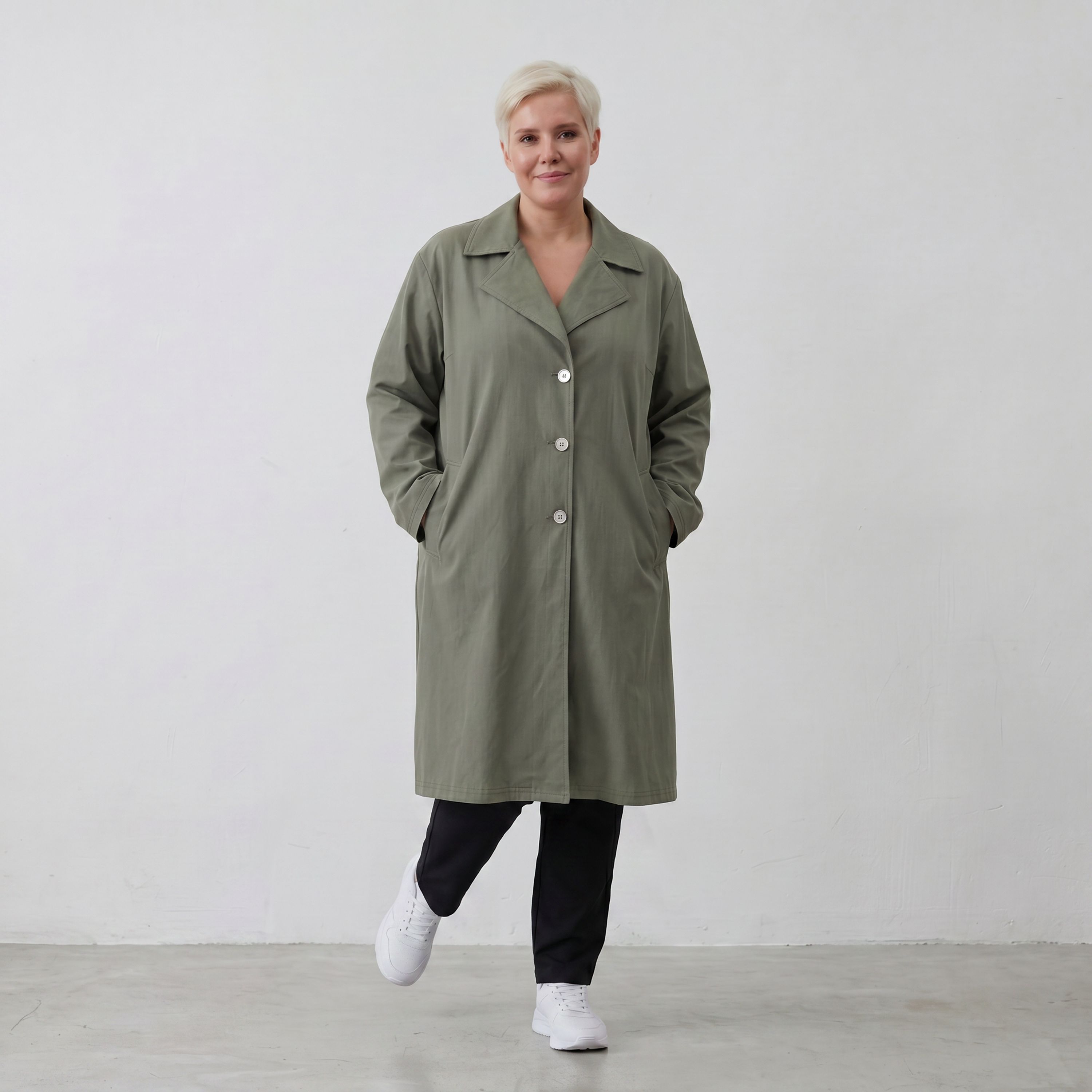 Fliessender Khaki Mantel im legeren Lagenlook mit Oversize Form zeitlos chic soft modern