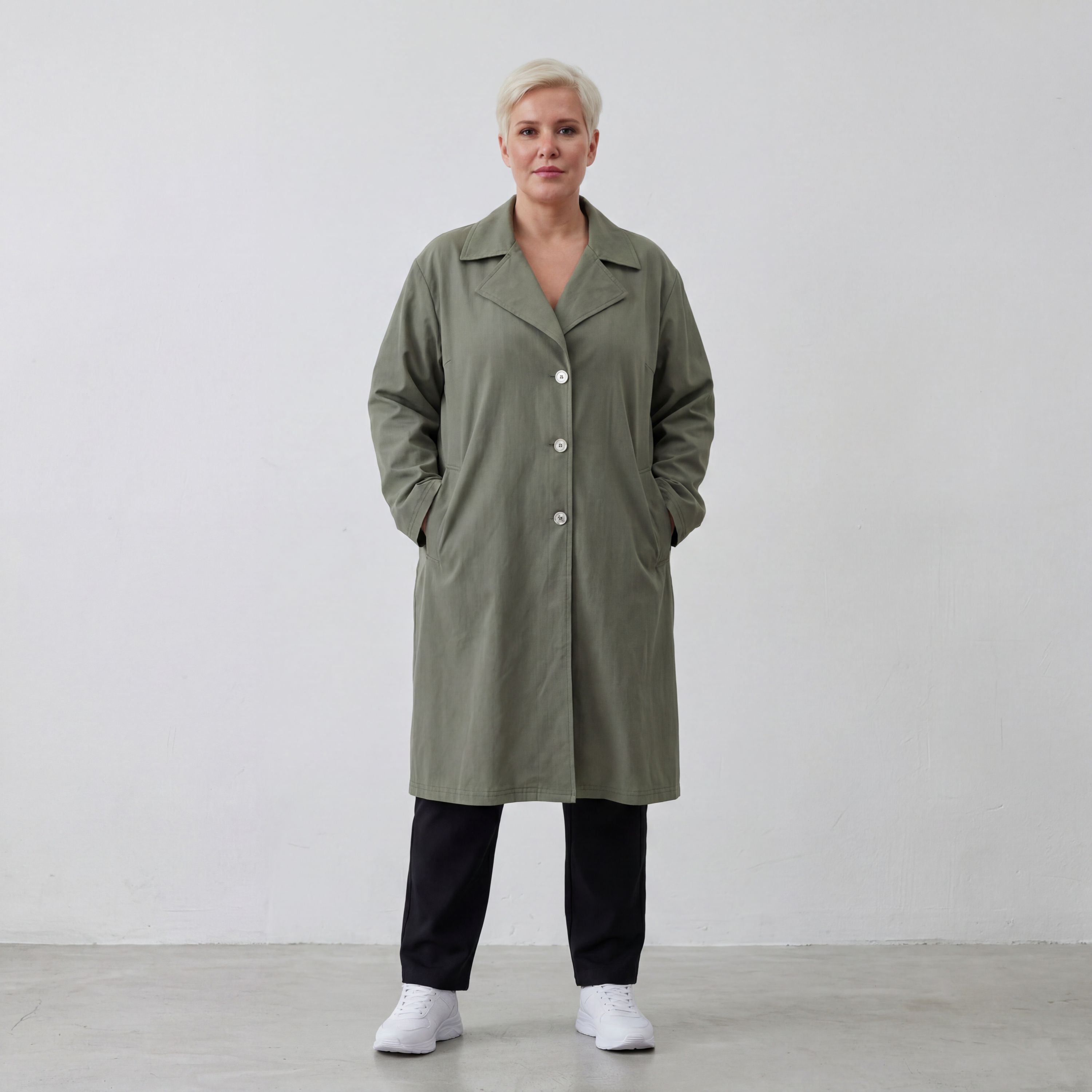 Fliessender Khaki Mantel im legeren Lagenlook mit Oversize Form zeitlos chic soft modern