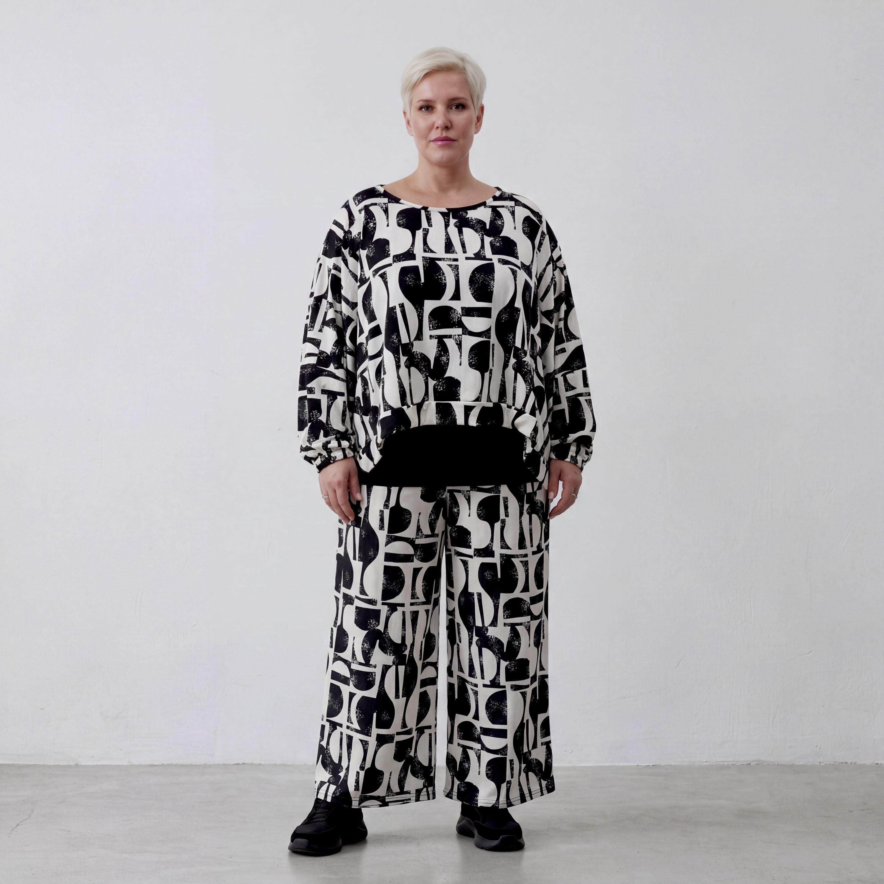 Damen Überwurf Lagenlook Materialmix, kastiger Schnitt, Langarm, Schlitze, Oversize große Größen – AKH Fashion
