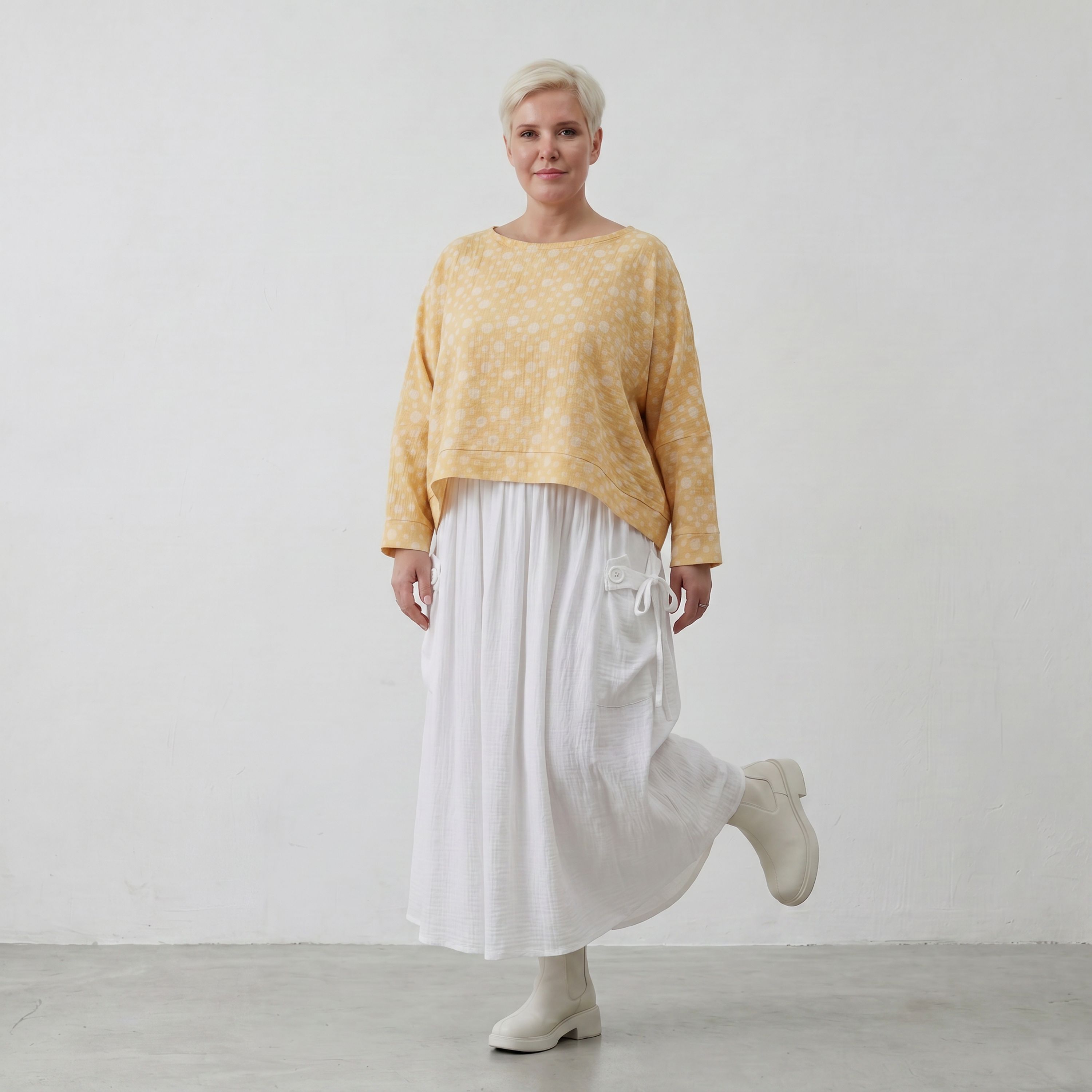 Leichter Baumwollüberwurf Gelb Ecru im Oversize Lagenlook leger zeitlos luftig weich zart