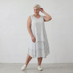 Leichte Baumwolltunika Lagenlook Oversize locker Hellblau Ecru mit Volant luftig zeitlos