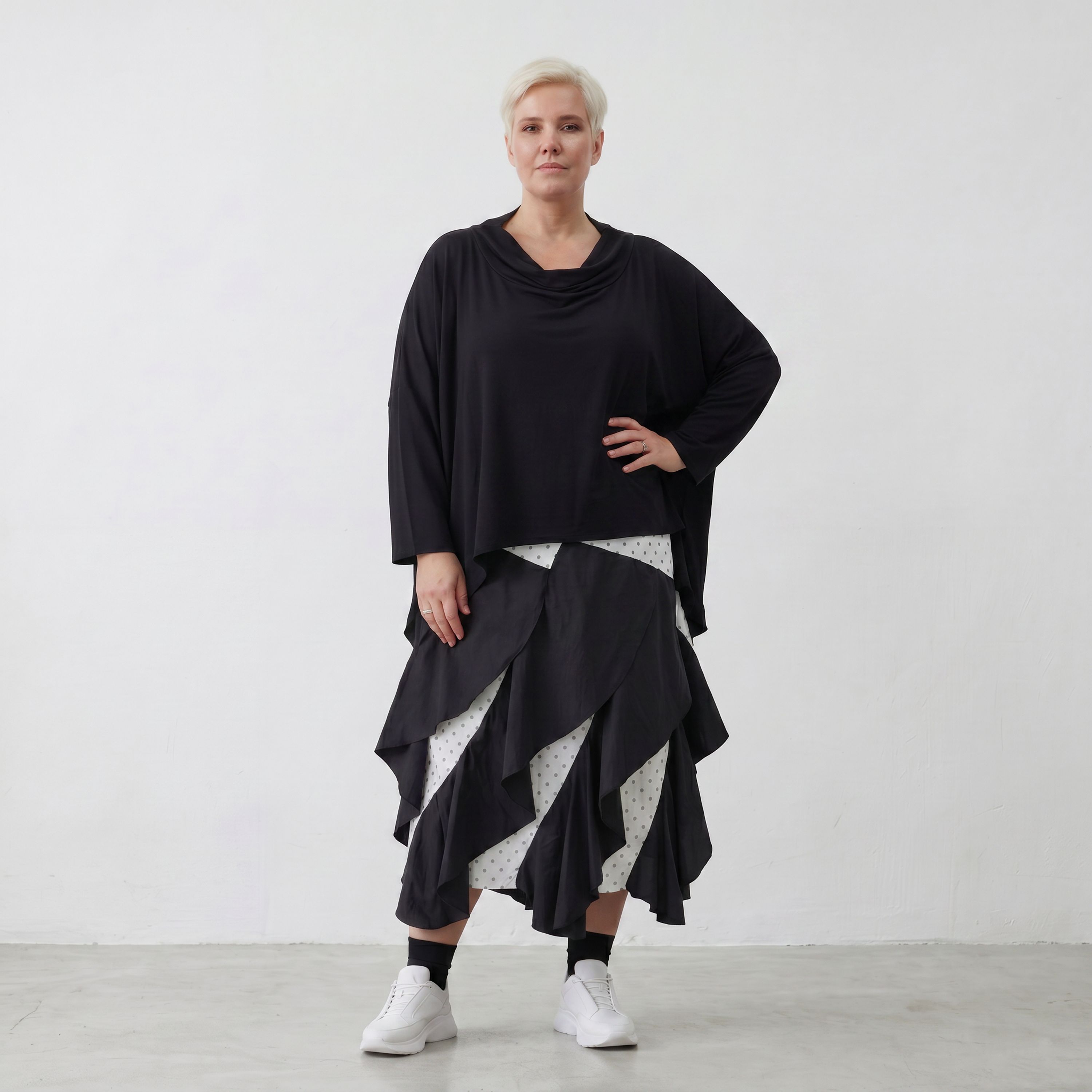 Zeitloser Weiß Schwarz Karorock im Lagenlook mit elastischem Bund modernen Oversize Stil