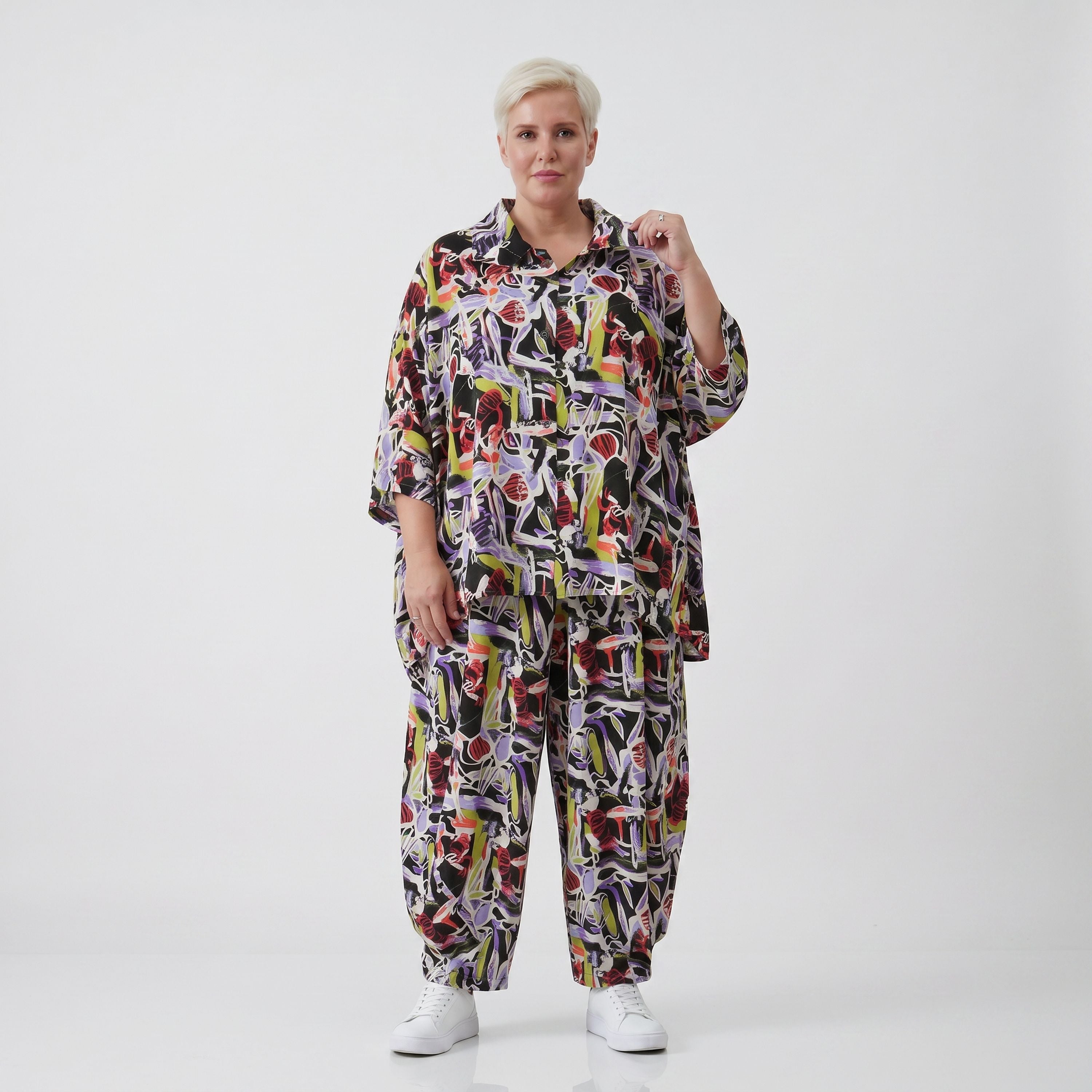 Fliessende Ballonhose Oversize Lagenlook in Schwarz Oliv Lila leger zeitlos soft fallend