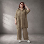 Zeitlose Beige Oversize Bluse in Leinenoptik mit Lochmuster leger Lagenlook und zeitlos