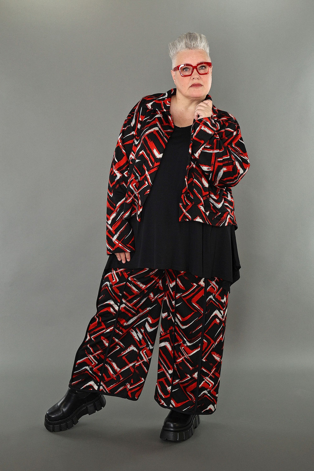  AKH Fashion Hose in gerader Form, aus Viskose, 1517.07074, Schwarz/Rot/Weiß, Pinselstrich
