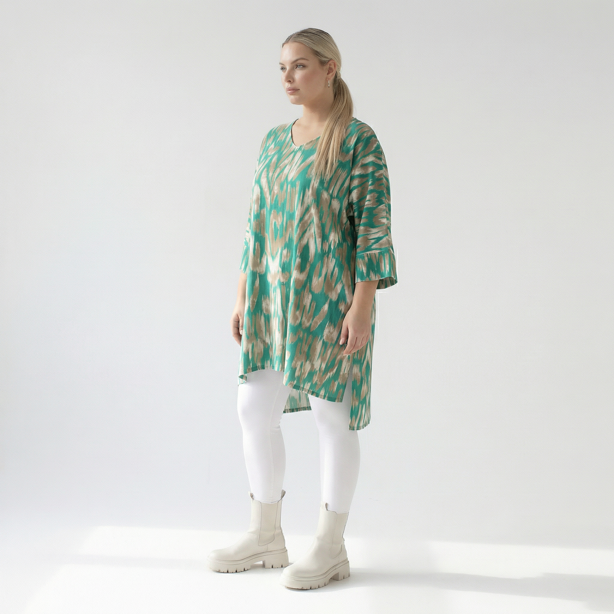  AKH Fashion Bigshirt in gerader Form, aus Viskose, 1296.06925, Mint-Beige, Grafik, Schick