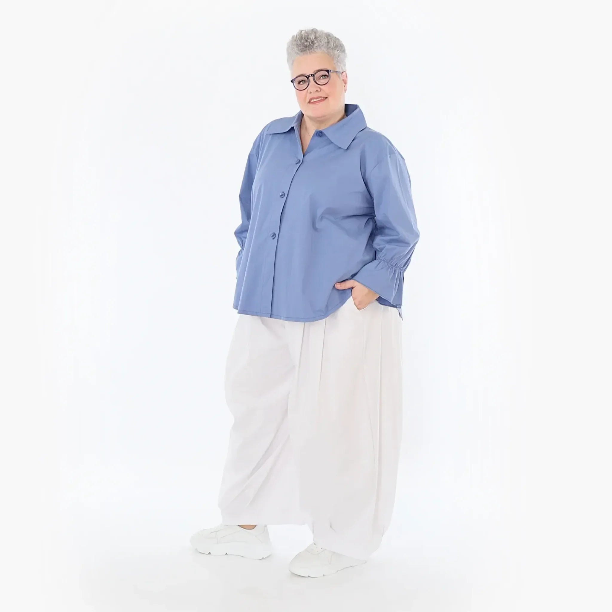  AKH Fashion Bluse in gerundeter Form, aus Baumwolle, 1482.07062, Azurblau, Ausgefallen