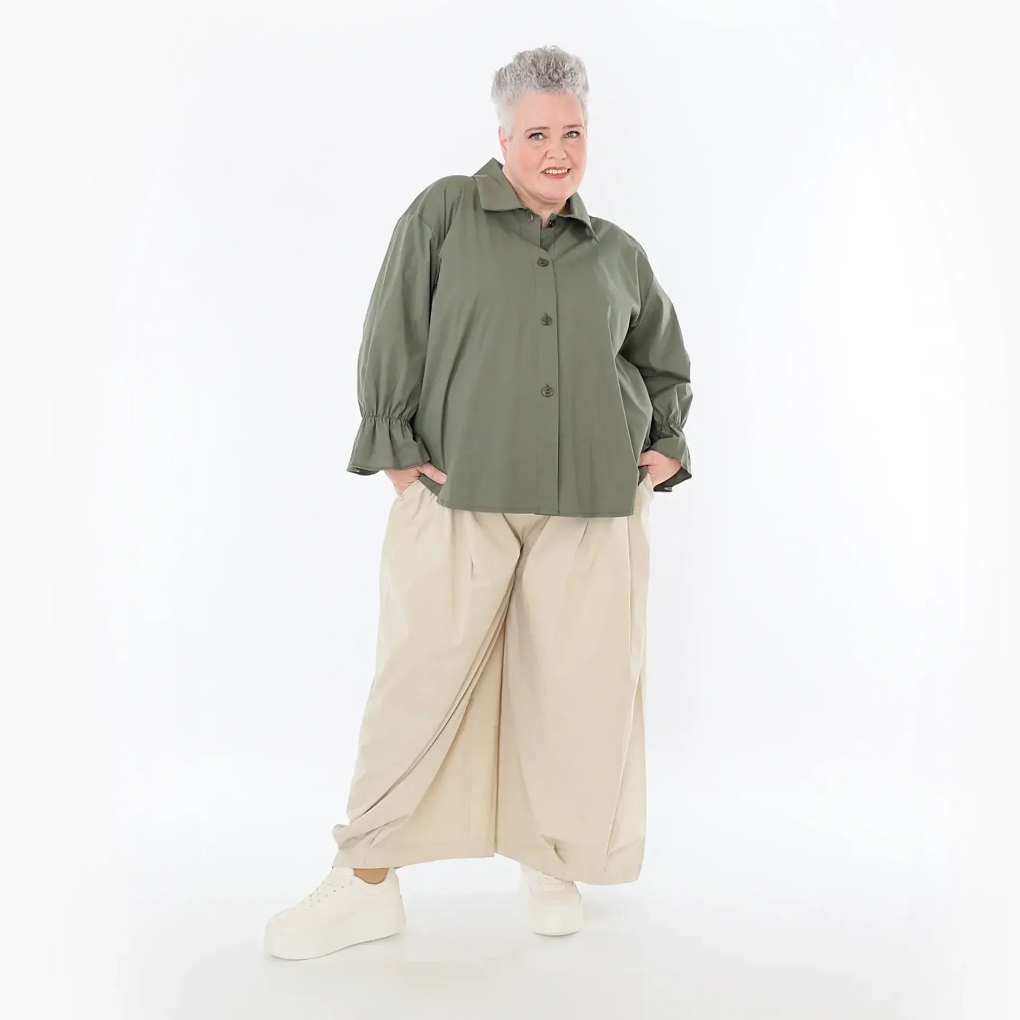  AKH Fashion Bluse in gerundeter Form, aus Baumwolle, 1482.07062, Khaki, Ausgefallen