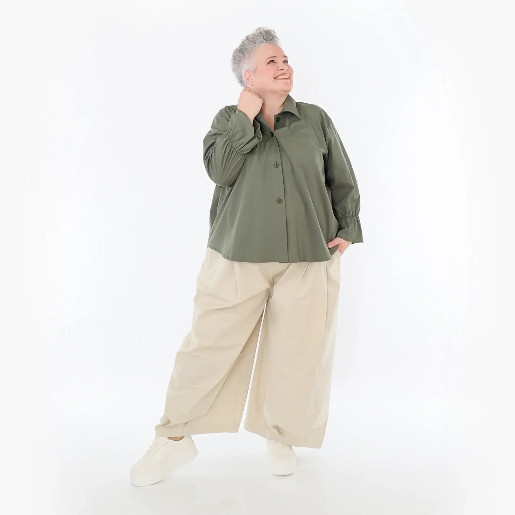  AKH Fashion Bluse in gerundeter Form, aus Baumwolle, 1482.07062, Khaki, Ausgefallen