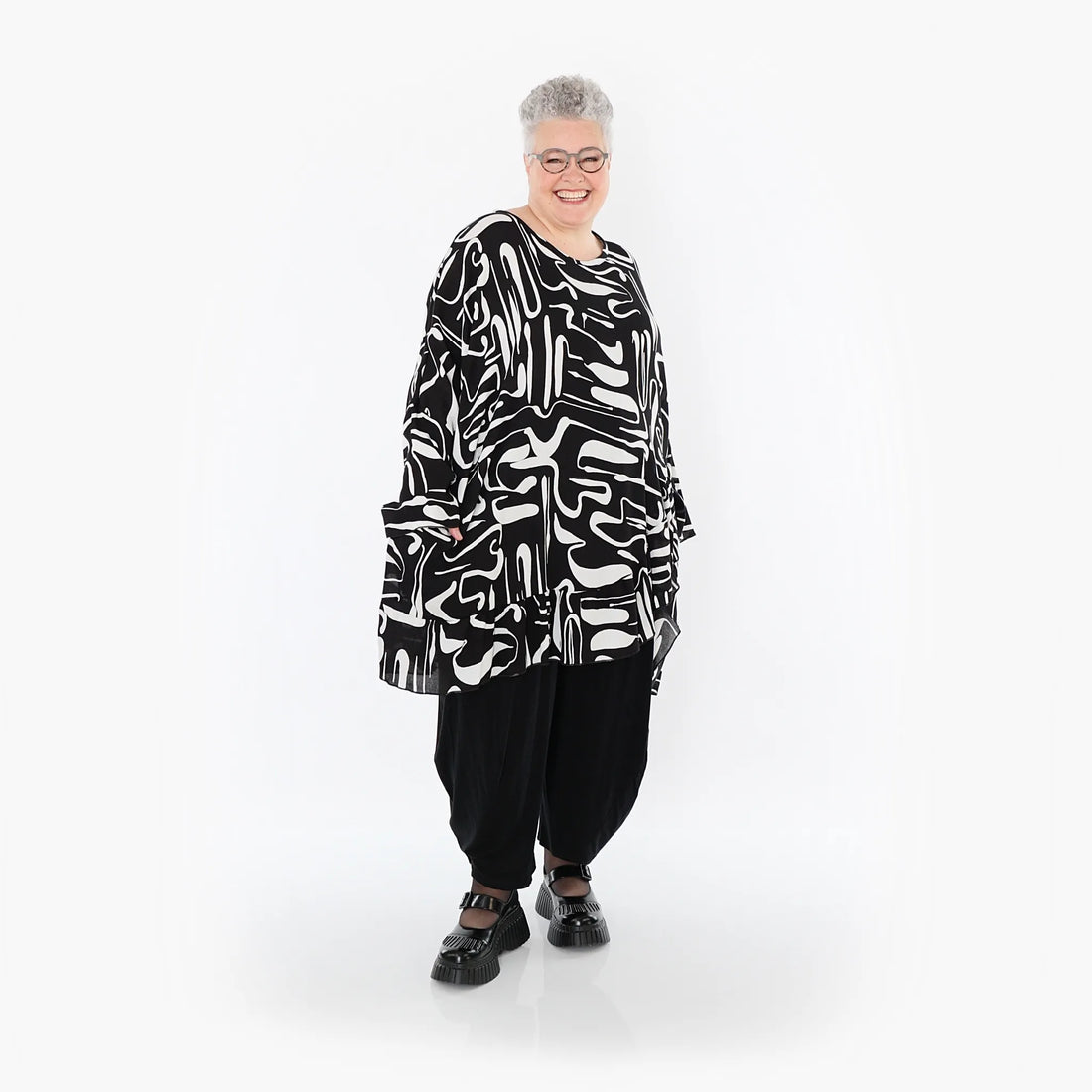  A-Form Bigshirt von AKH Fashion aus Viskose, 1487.06911, Schwarz/Weiß, Pinselstrich, Schick