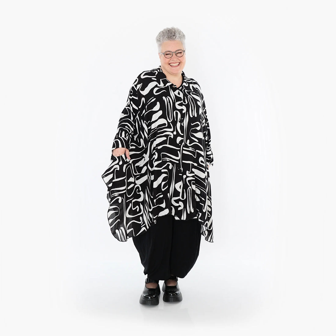  A-Form Jacke von AKH Fashion aus Viskose, 1487.06917, Schwarz/Weiß, Pinselstrich, Schick