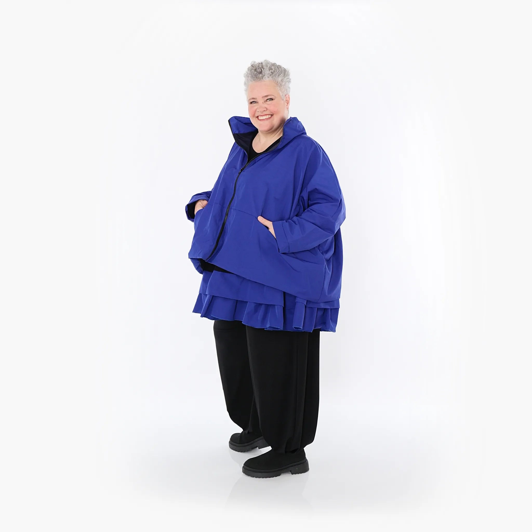 AKH Fashion Jacke in kastiger Form, aus Baumwolle, 1493.07104, Royalblau, Ausgefallen