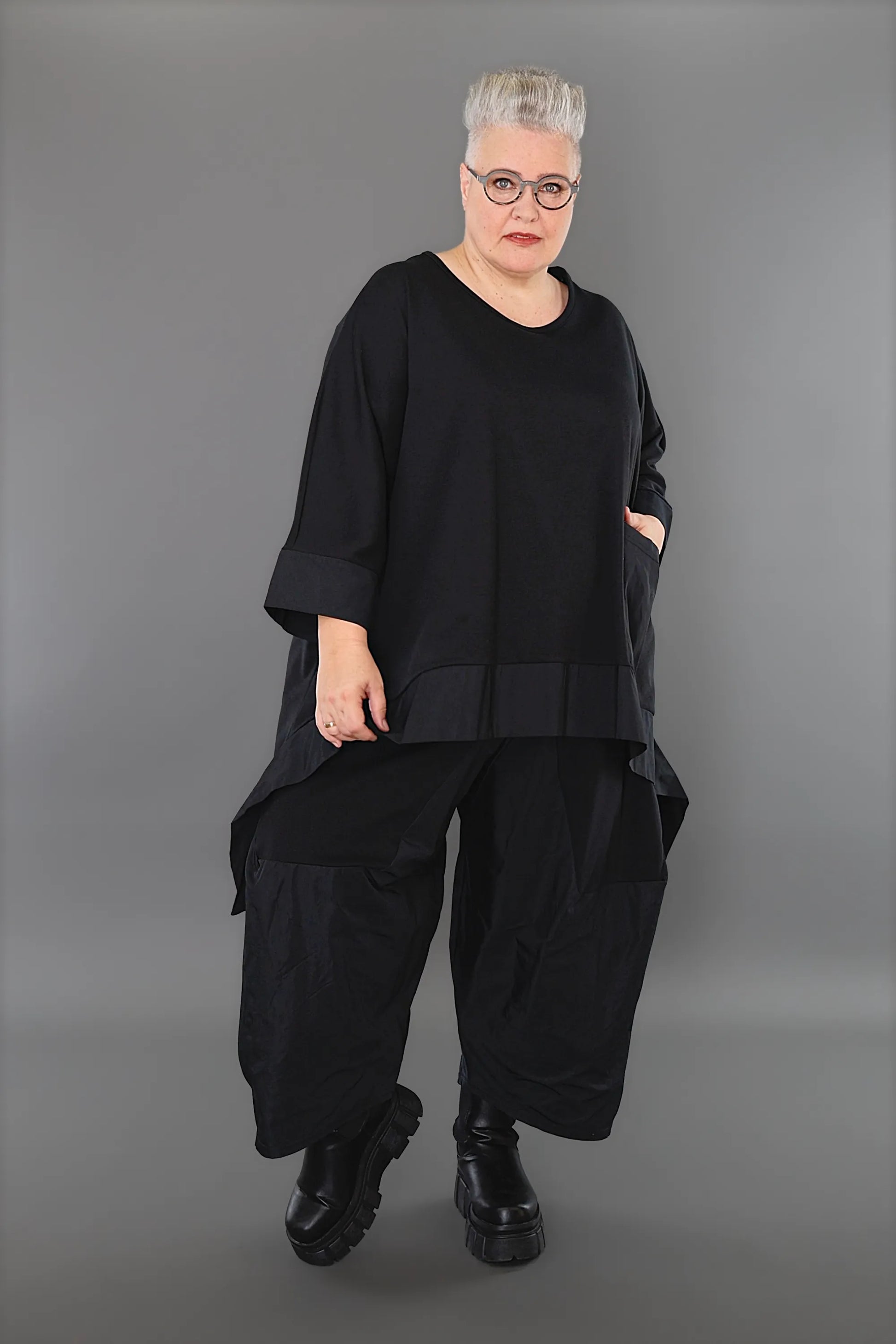  Ballonhose von AKH Premium aus Materialmix, P1001.6883, Schwarz, Ausgefallen, Zeitlos
