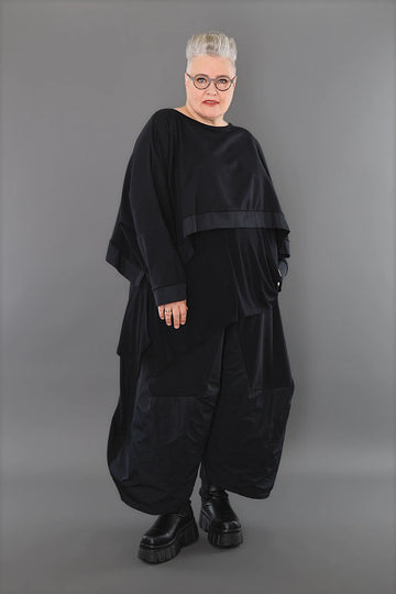  AKH Premium Überwurf in kastiger Form, aus Materialmix, P1001.7011, Schwarz, Ausgefallen