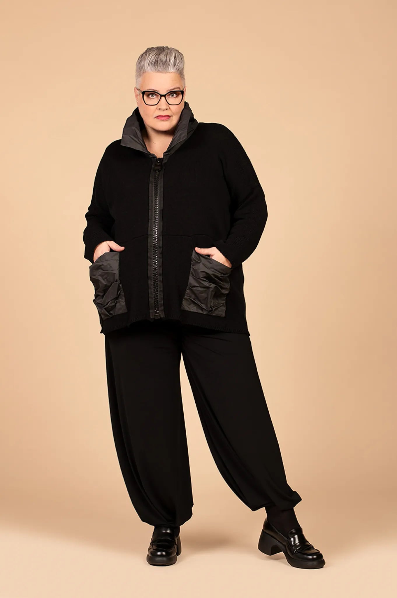  AKH Premium Jacke in kastiger Form, aus Baumwolle, 1446.02511, Schwarz, Schick, Modern