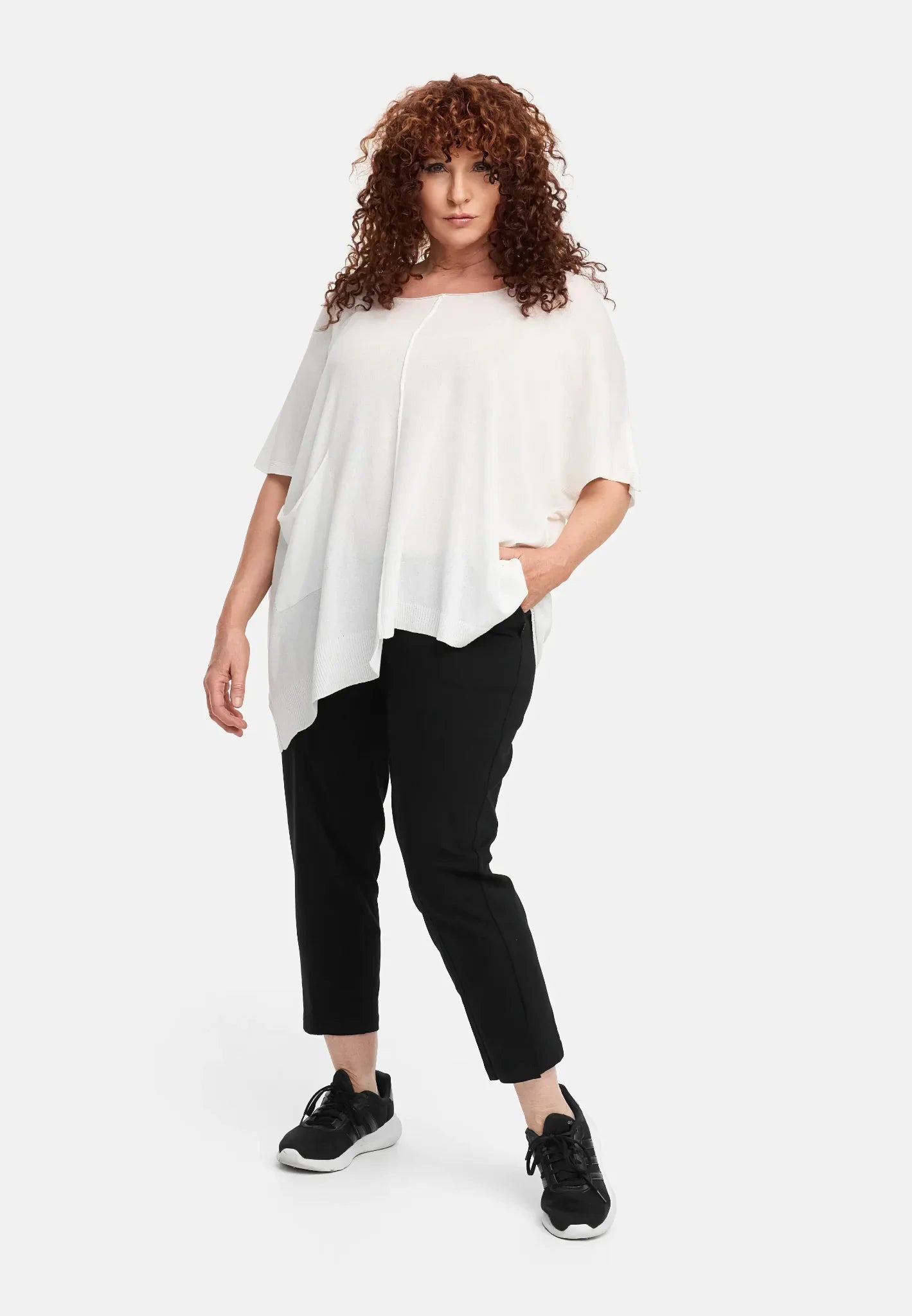  Amandine Pulli in kastiger Form, aus Viskose, A2802, Weiß, Schick, Modern, Bequem, Schick