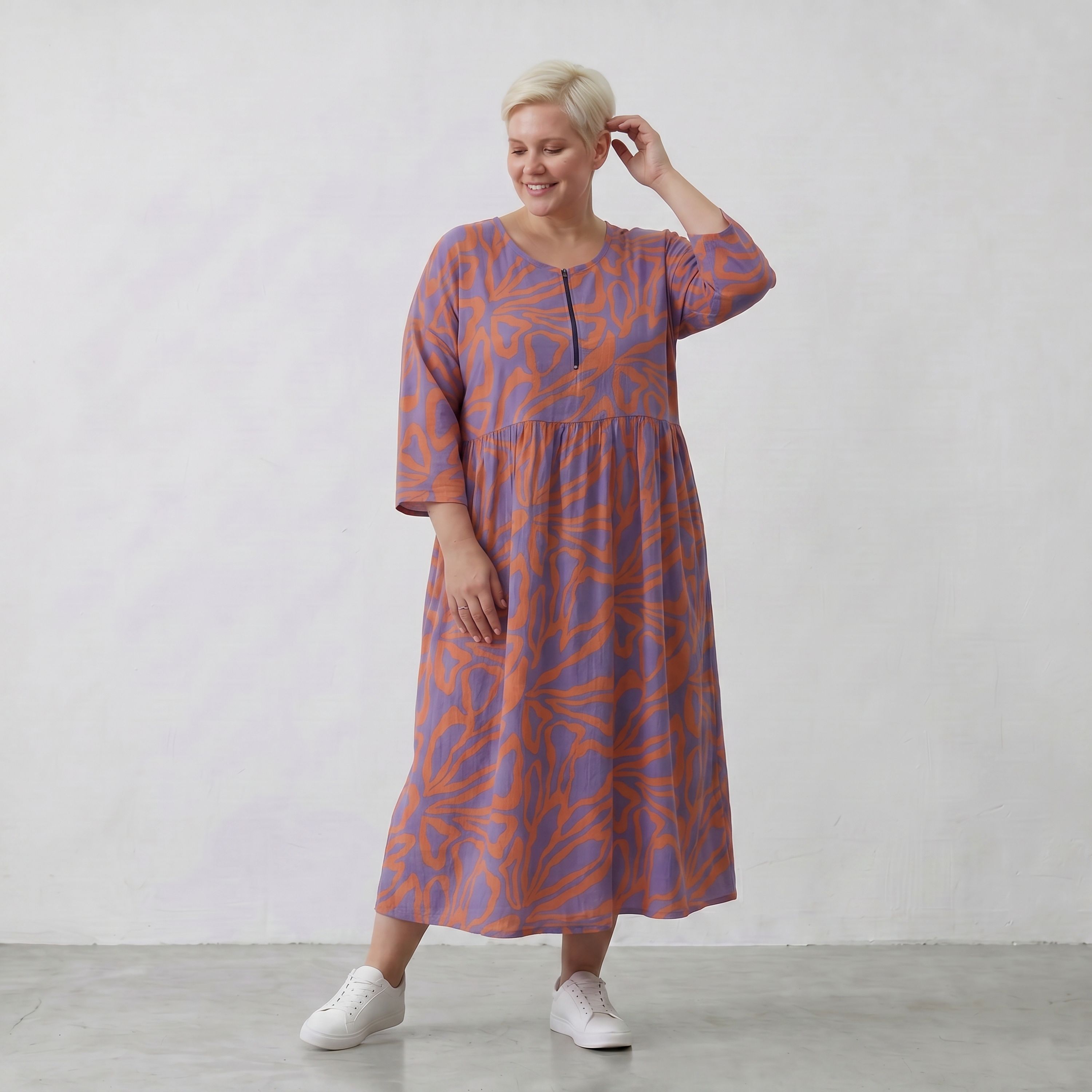 Ballonkleid in lilaorange Floralprint mit Seitentaschen Rundhals und Dreiviertelarm