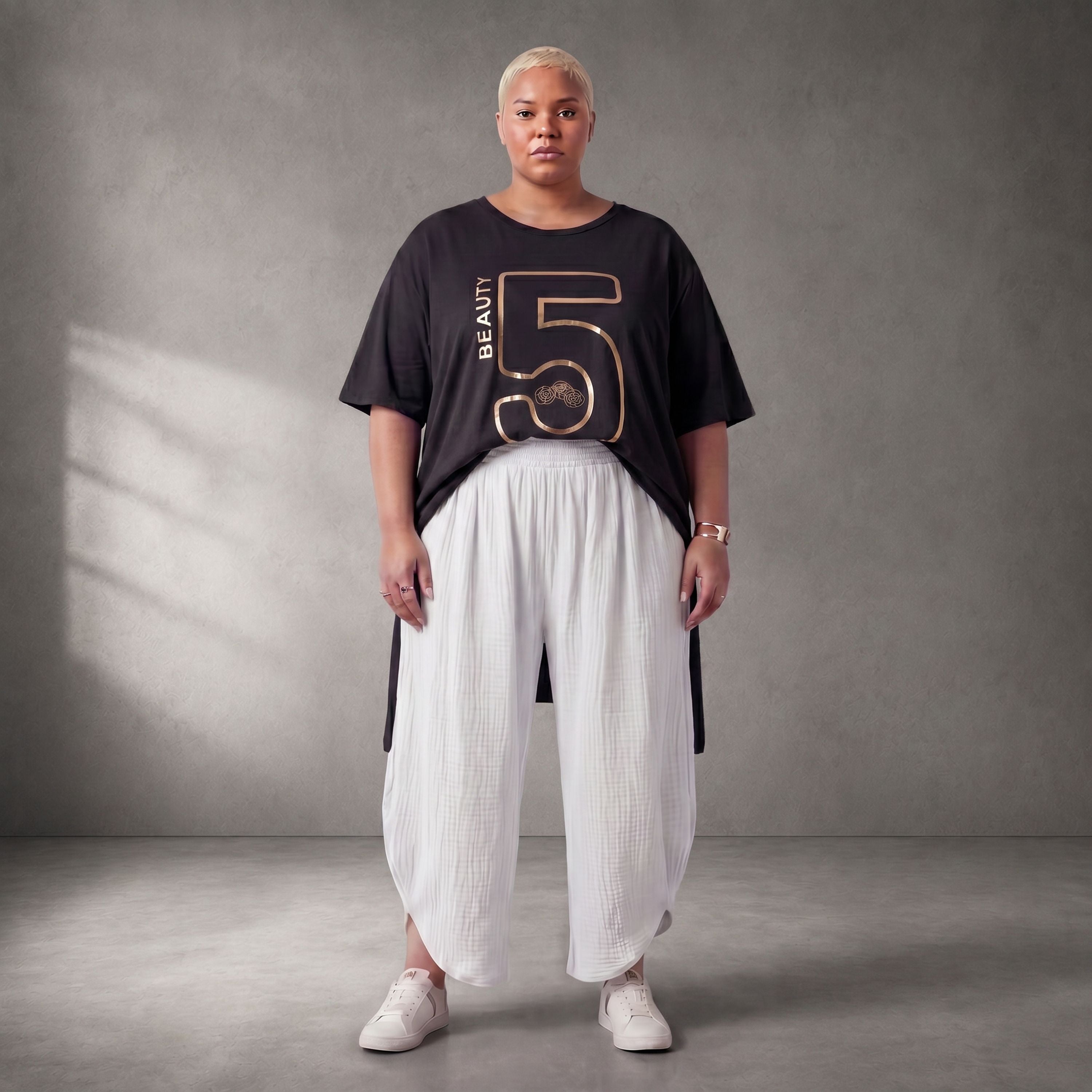 Damen Shirt Lagenlook Baumwolle Schwarz/Gold, A-Form, Kurzarm, Seitenschlitze, Oversize große Größen – Funky Diva