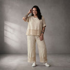 Zeitloses Creme Leinenhemd im Oversize Lagenlook leger ausgefallen mit weichen Taschen
