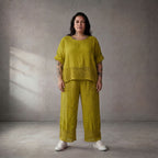 Grünes sommerliches Leinenhemd Oversize im Lagenlook leger mit Strickdetail und Taschen