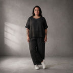 Oversize Leinen Shirt schwarz im Lagenlook mit grossen Taschen leger zeitlos chic luftig