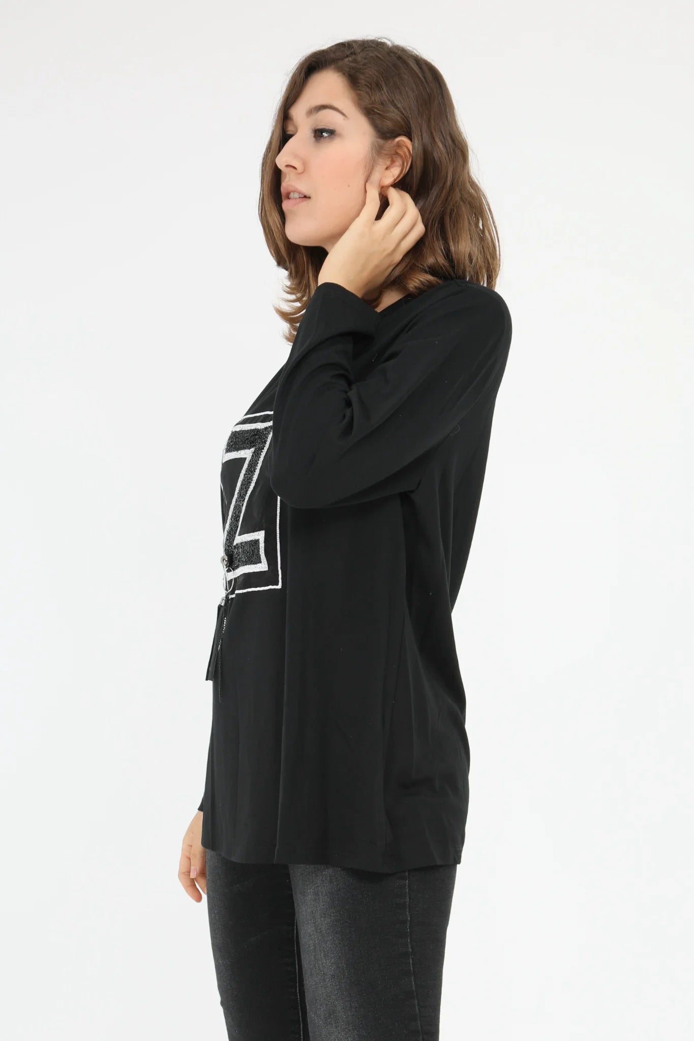  Pomme Rouge Shirt in gerader Form, aus Baumwolle, C6151, Schwarz-Weiß, Buchstaben, Schick