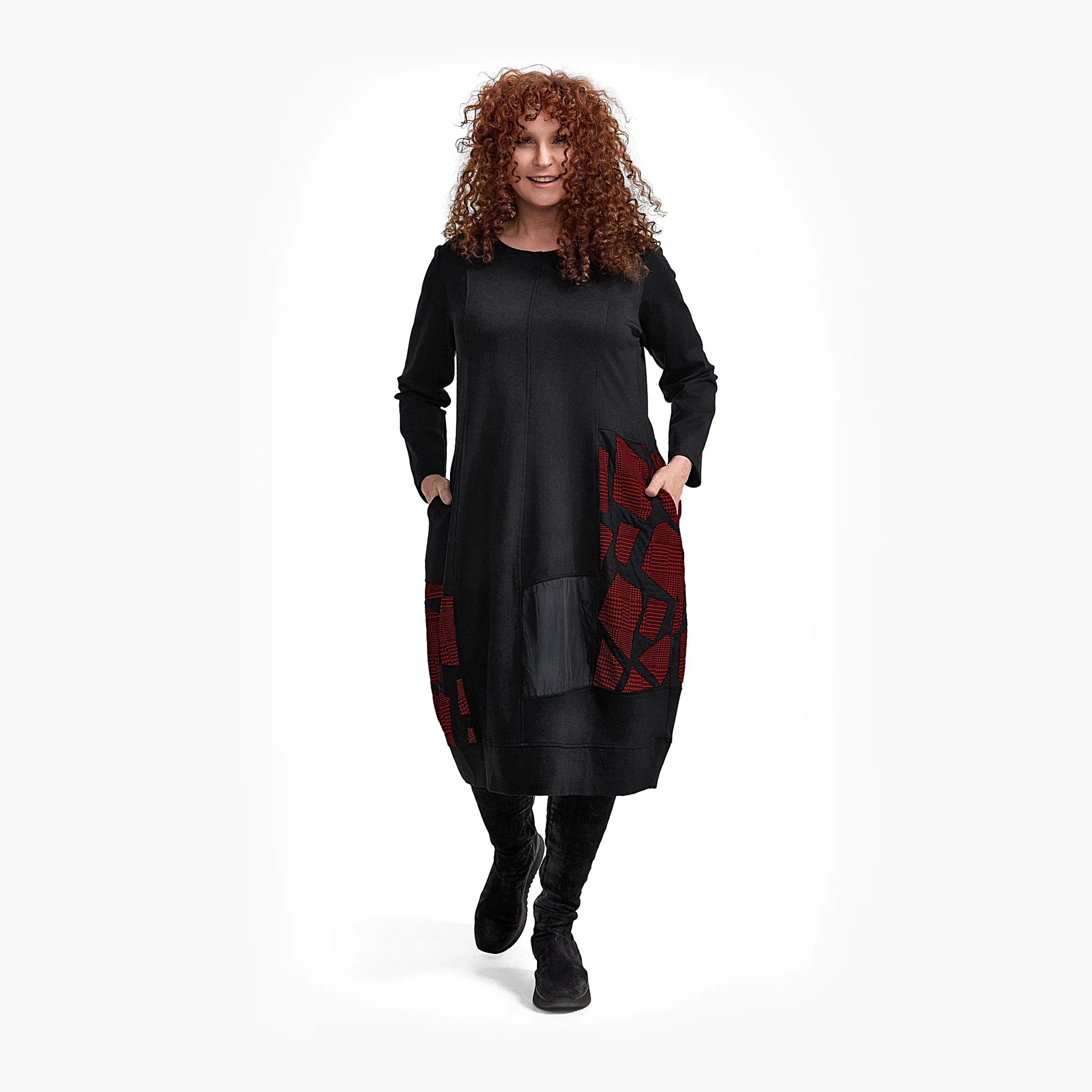  Ballonkleid in elegantem Schwarz-Rot mit langen Ärmeln und praktischen Taschen für Plus Size Mode