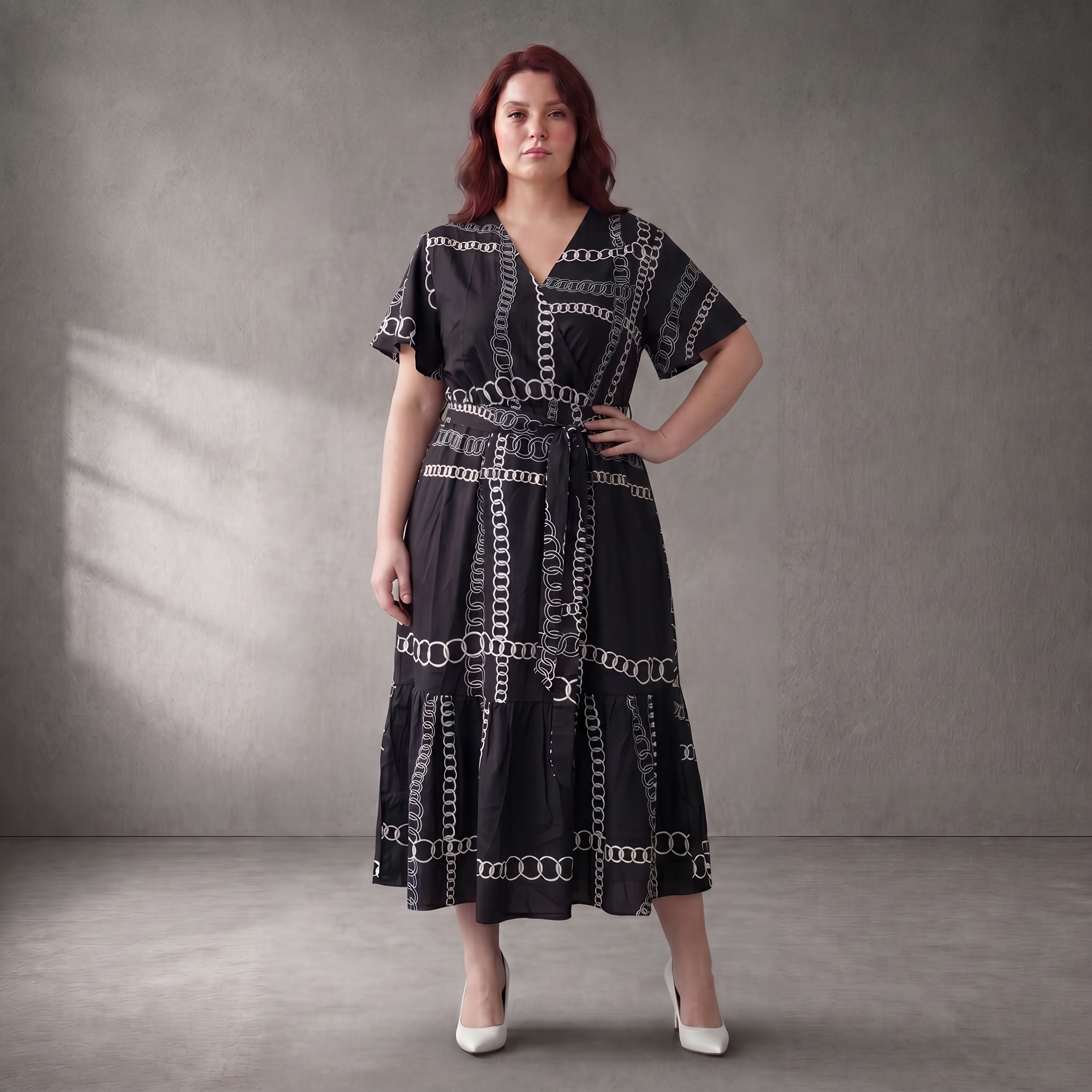 Zeitloses sommerlich Schwarz/Weiß A Linien Kleid leger fliessend mit V Ausschnitt Lagenlook